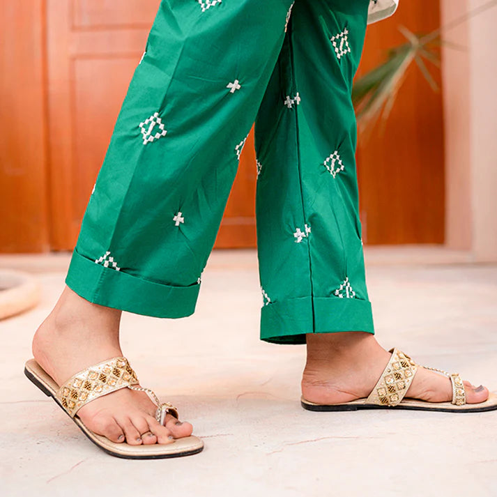 Embroidered Cotton Suit – Pakeezah - Rangooz