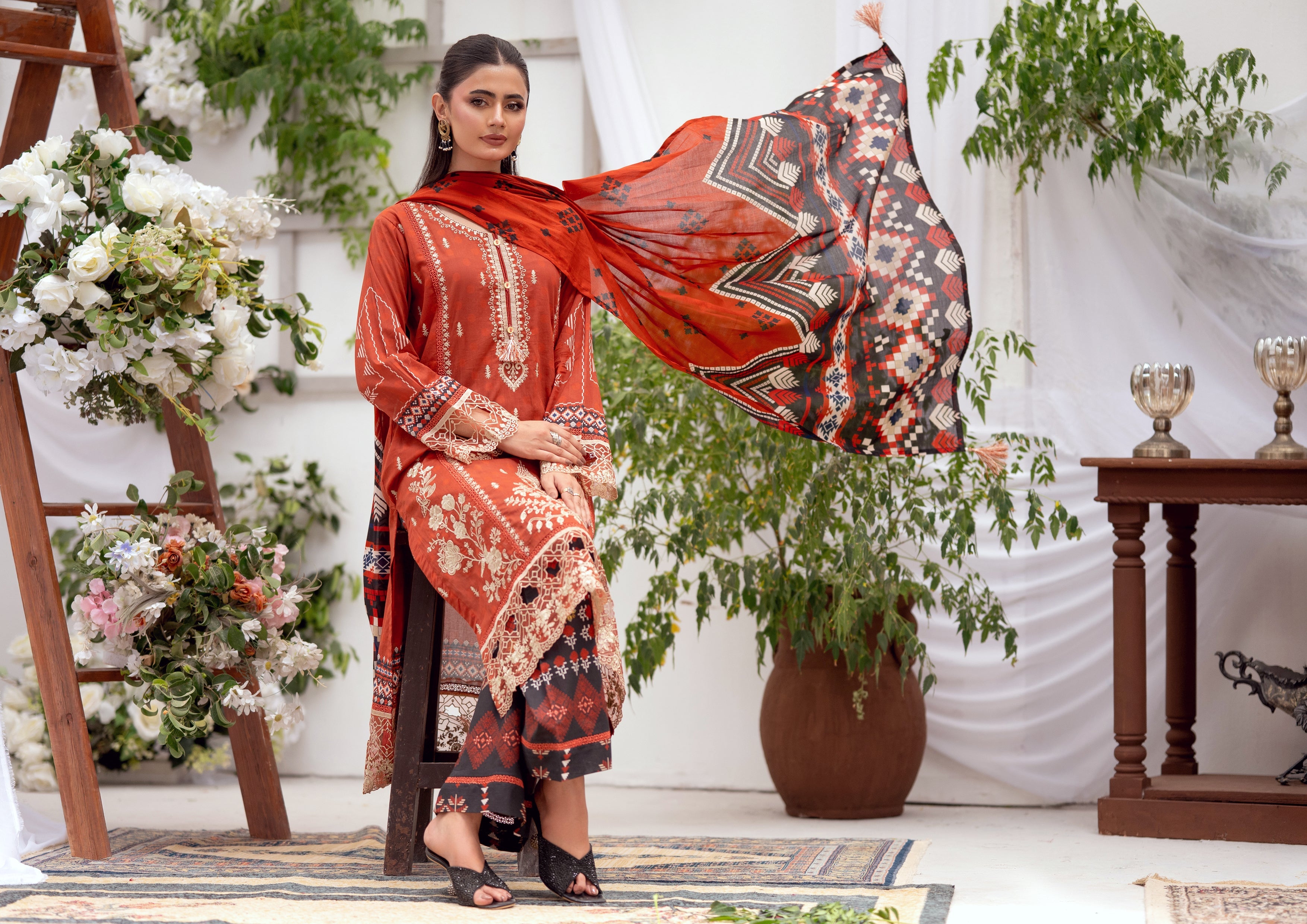 Zenith BN-1162 - 3 Piece Stitched Fancy Heavy Embroidered - Bint-e-Noor