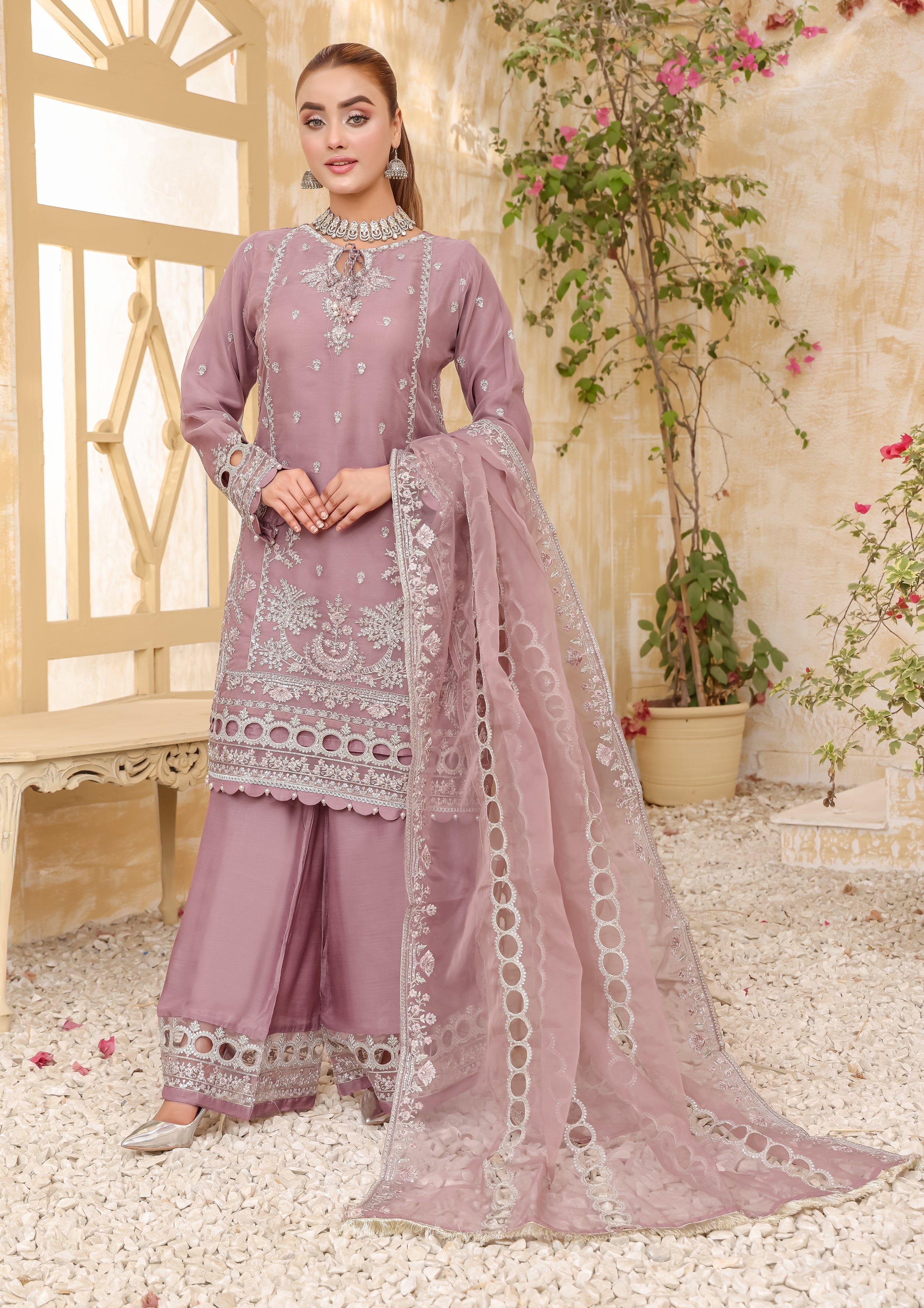 Rania BN-9976 - 3 Piece Stitched Fancy Heavy Embroidered - Bint-e-Noor