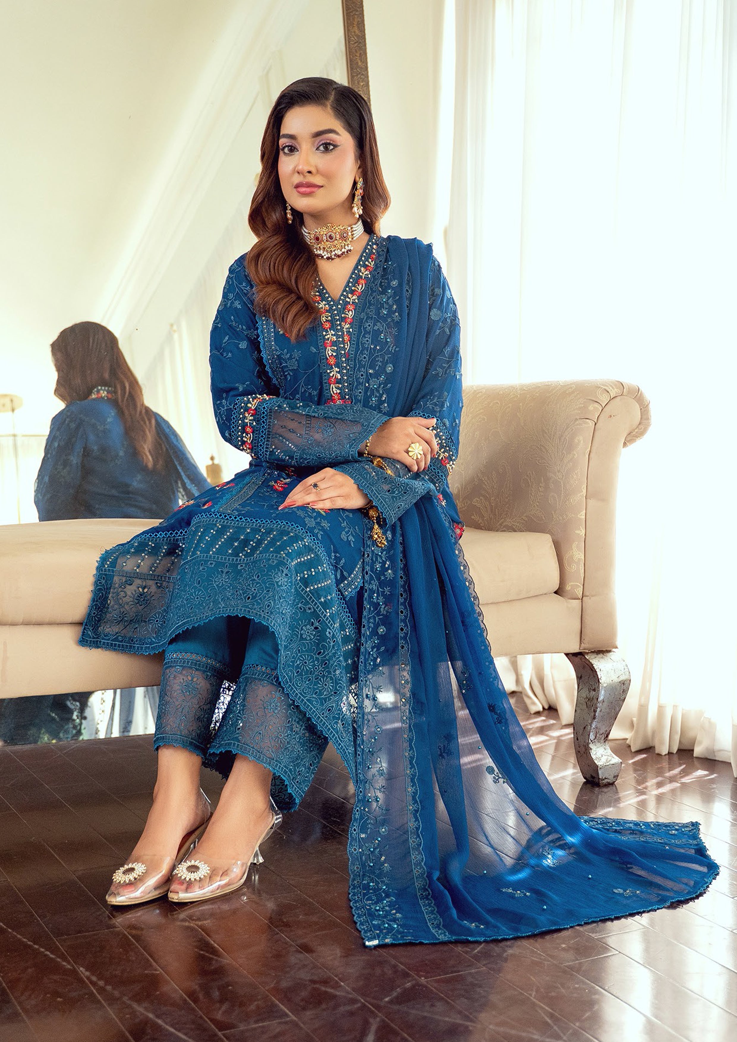 Omaira BN-1065 - 3 Piece Stitched Fancy Heavy Embroidered - Bint-e-Noor
