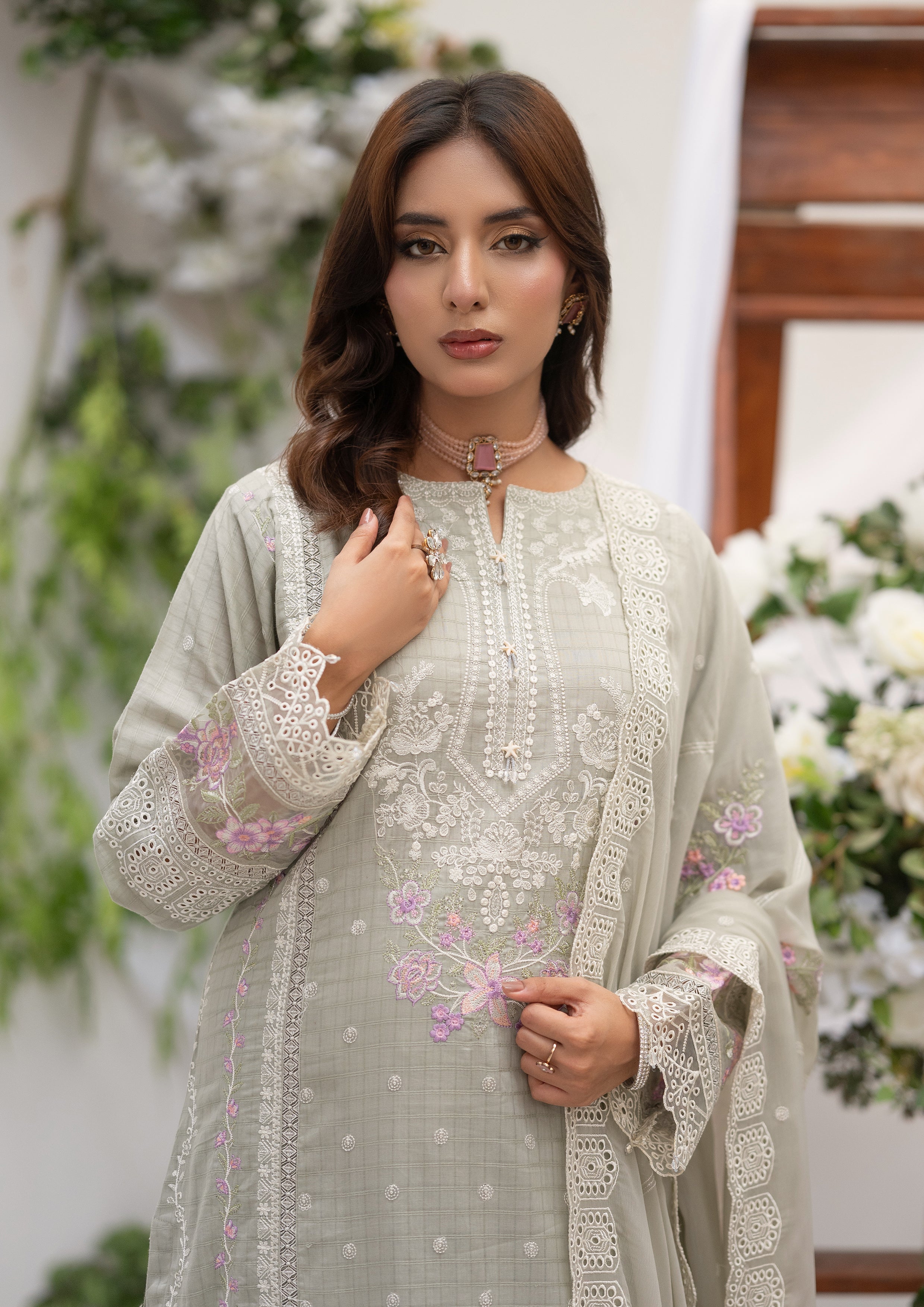 Farwa BN-1158 - 3 Piece Stitched Fancy Heavy Embroidered - Bint-e-Noor
