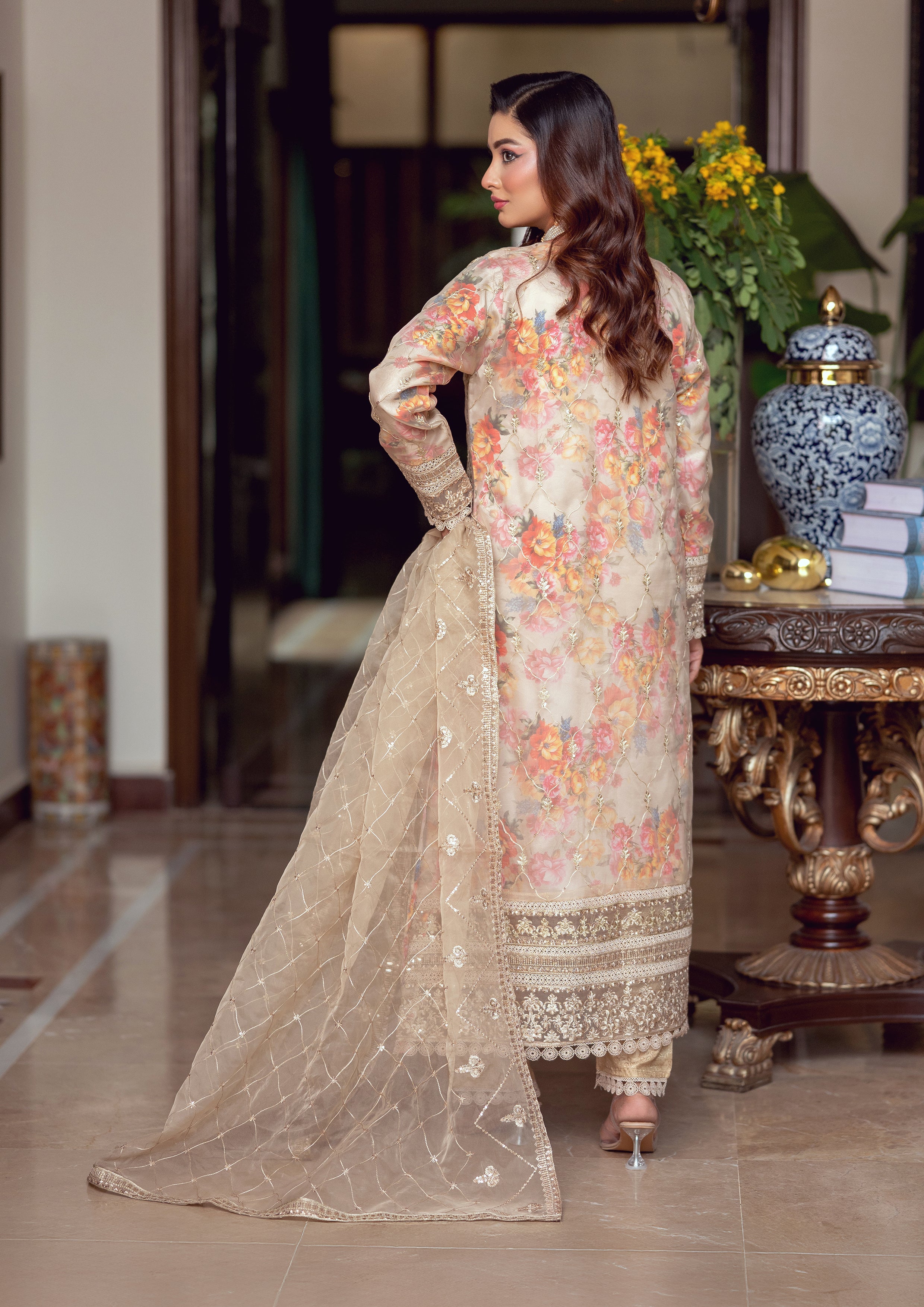 Zoraline BN-1070 - 3 Piece Stitched Fancy Heavy Embroidered - Bint-e-Noor