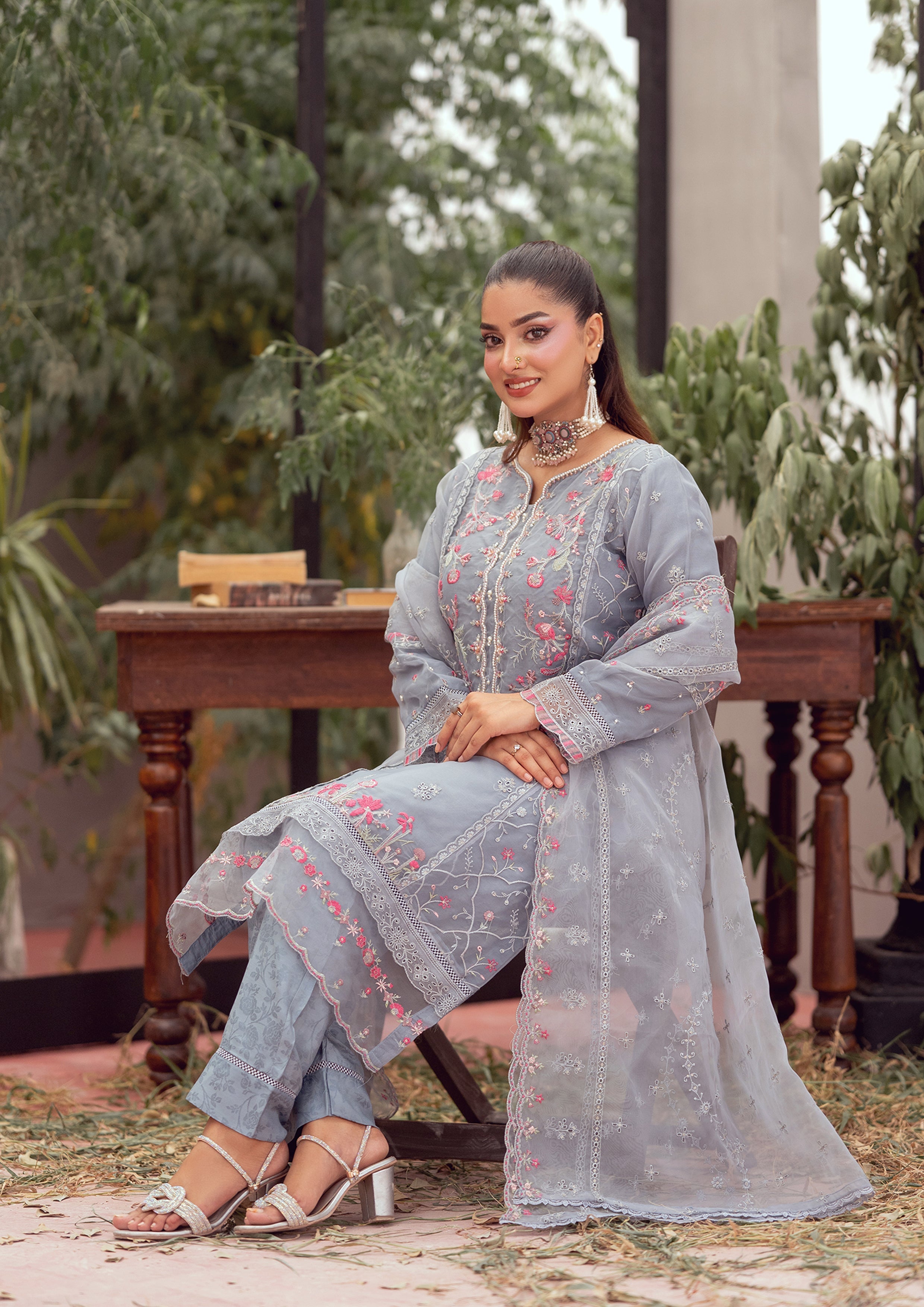 Faliha BN-1148 - 3 Piece Stitched Fancy Heavy Embroidered - Bint-e-Noor