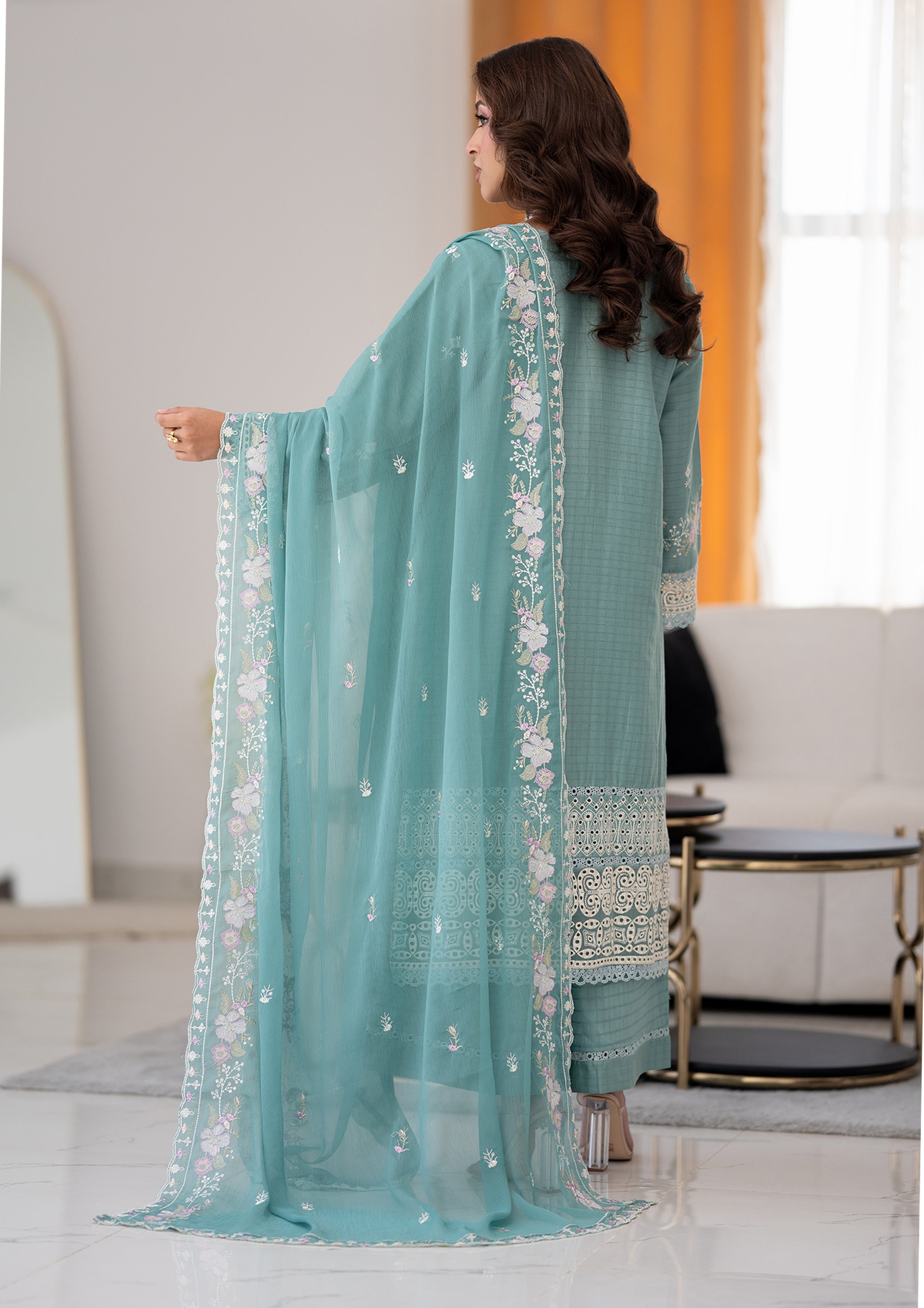 Zayba BN-1123 - 3 Piece Stitched Fancy Heavy Embroidered - Bint-e-Noor