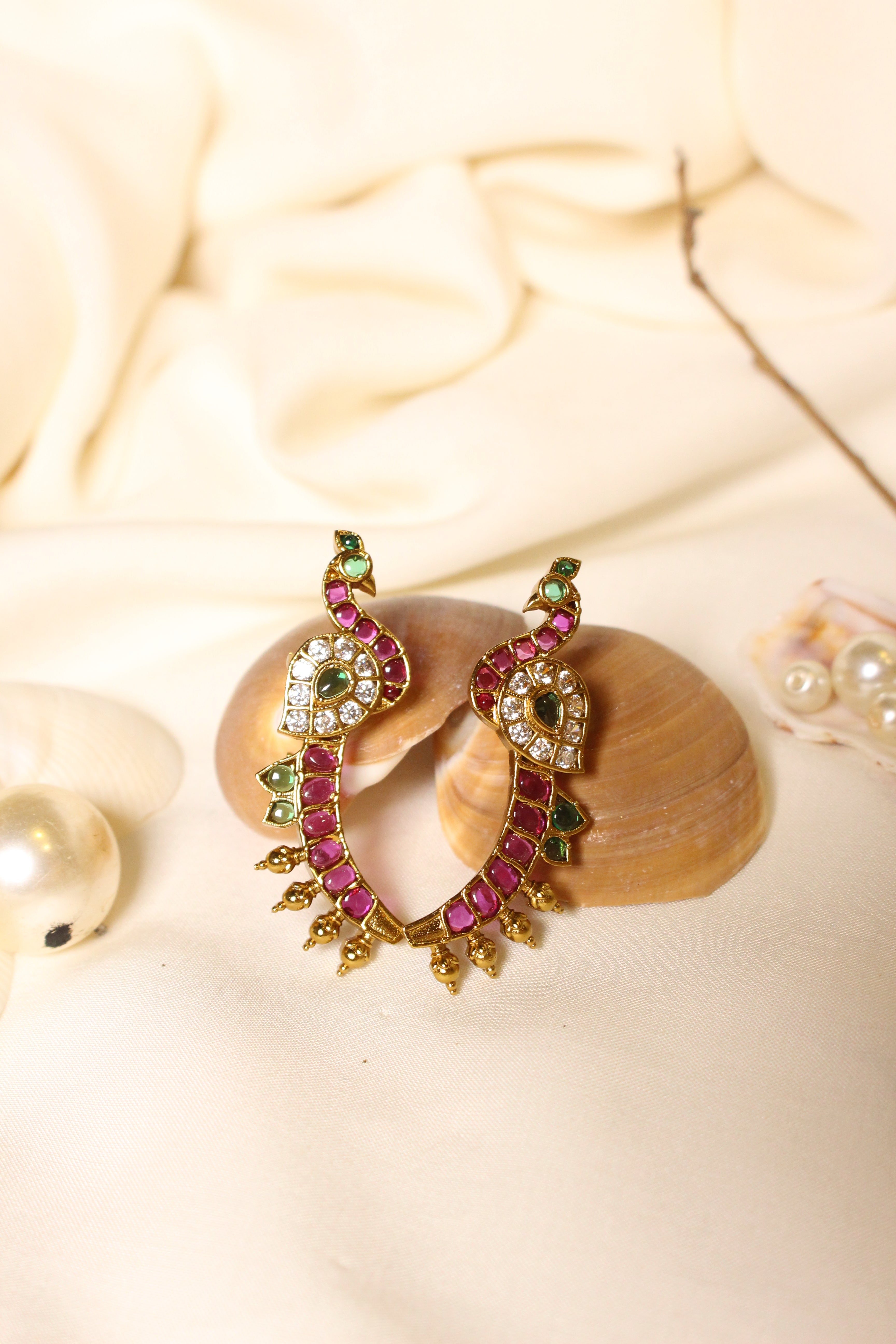 Gold Plated Handmade Kundan Peacock Earcuff - Aloro Jewels