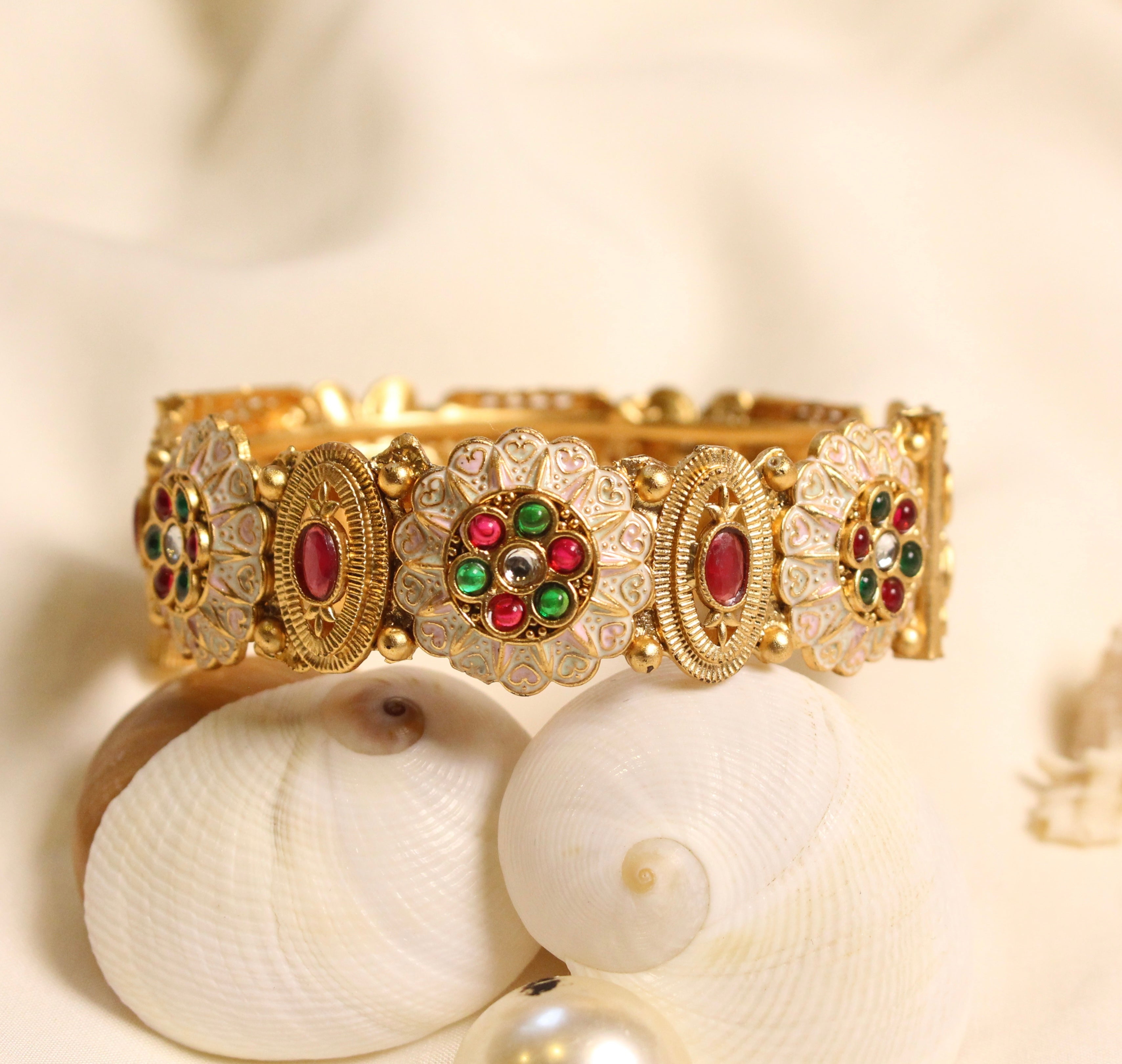 Heritage 15 - Aloro Jewels