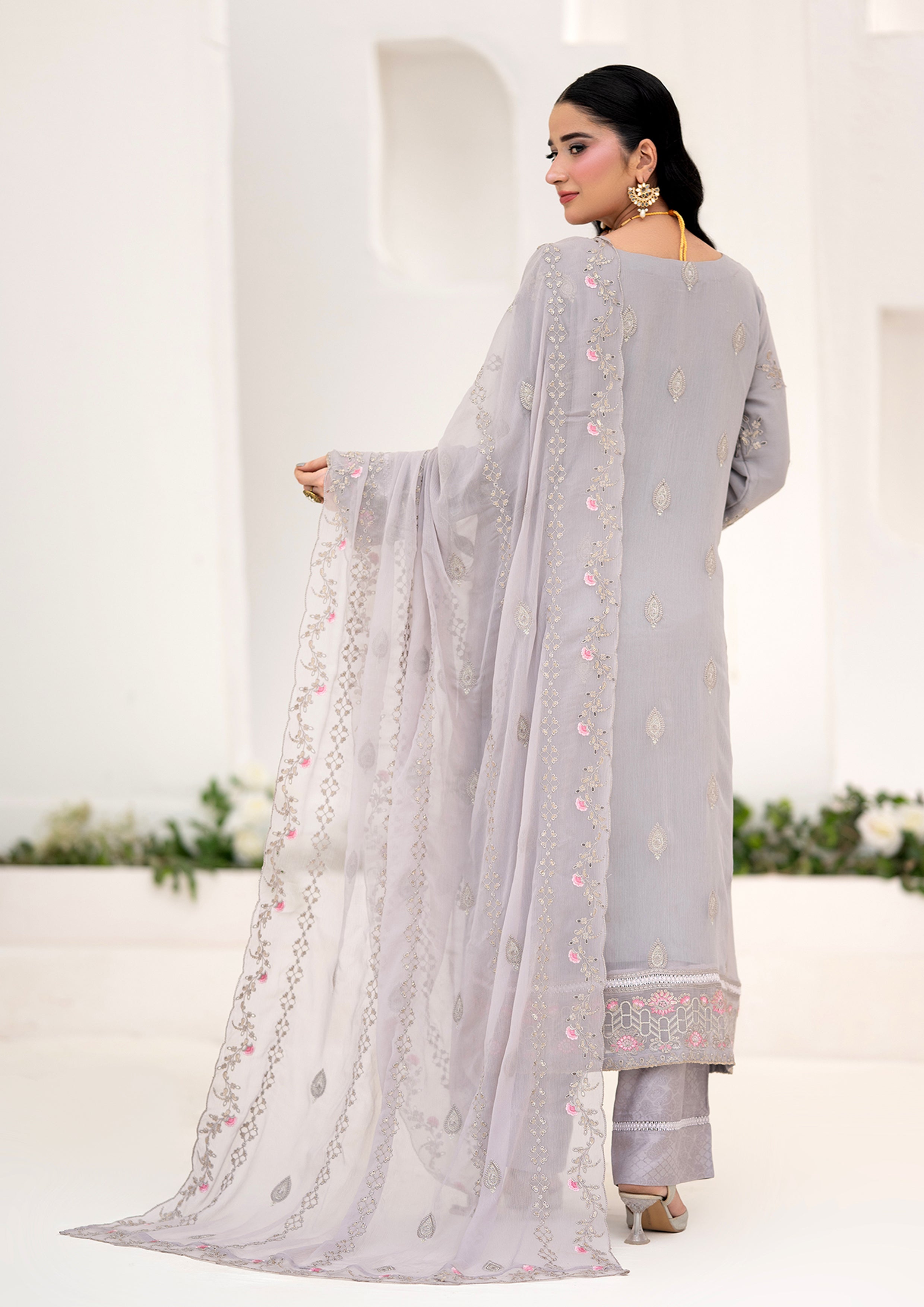 Ifrah BN-1133 - 3 Piece Stitched Fancy Heavy Embroidered - Bint-e-Noor