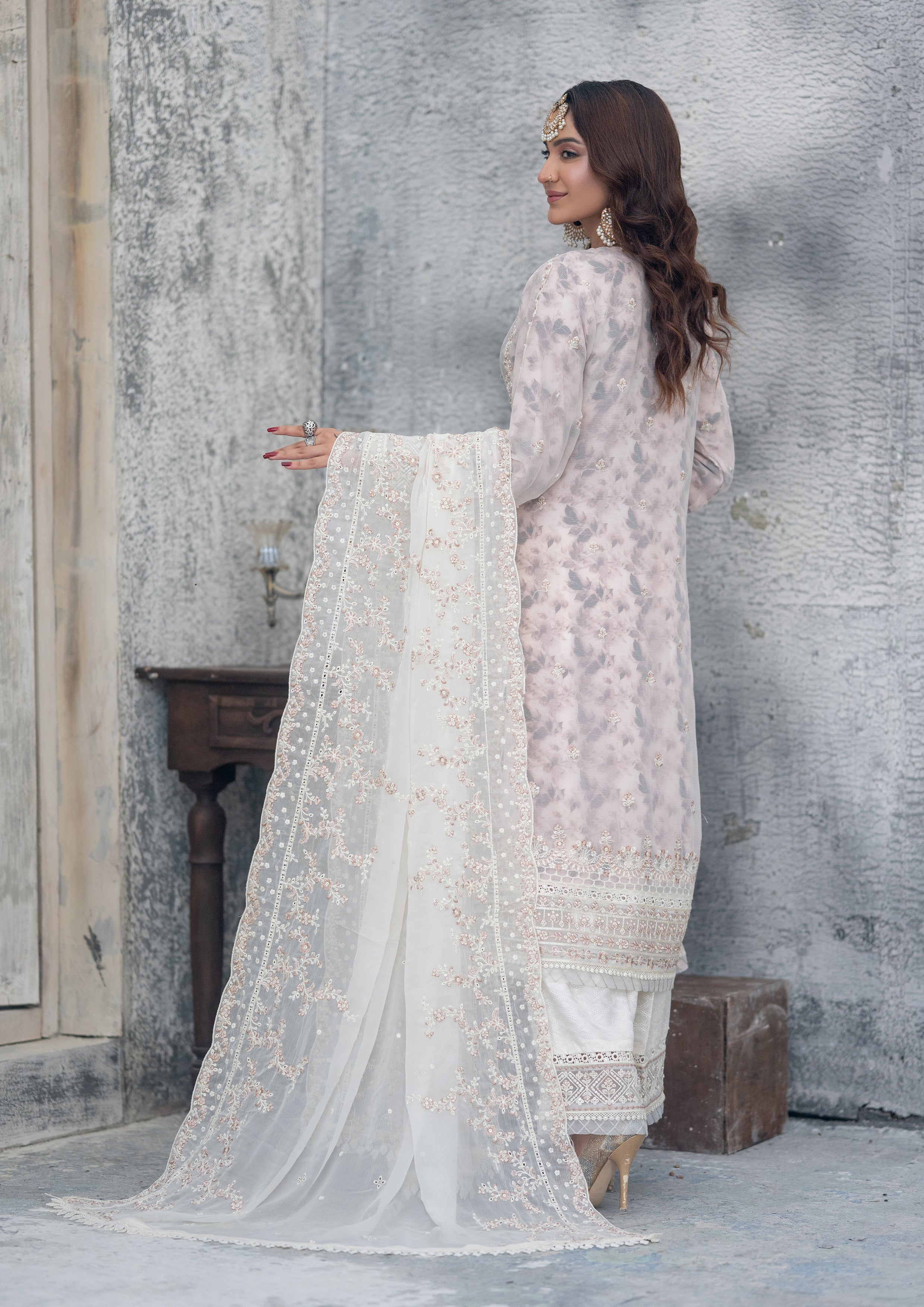 Cinderella BN-1001 - 3 Piece Stitched Fancy Heavy Embroidered - Bint-e-Noor