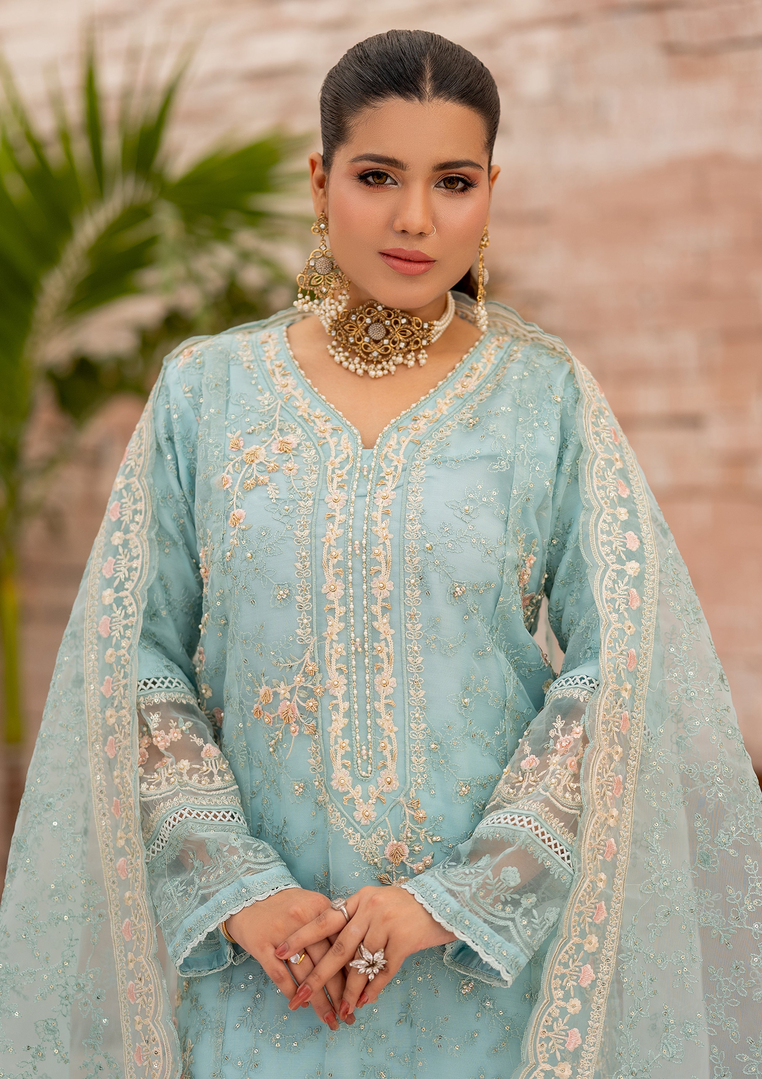 Mayal BN-1110 - 3 Piece Stitched Fancy Heavy Embroidered - Bint-e-Noor