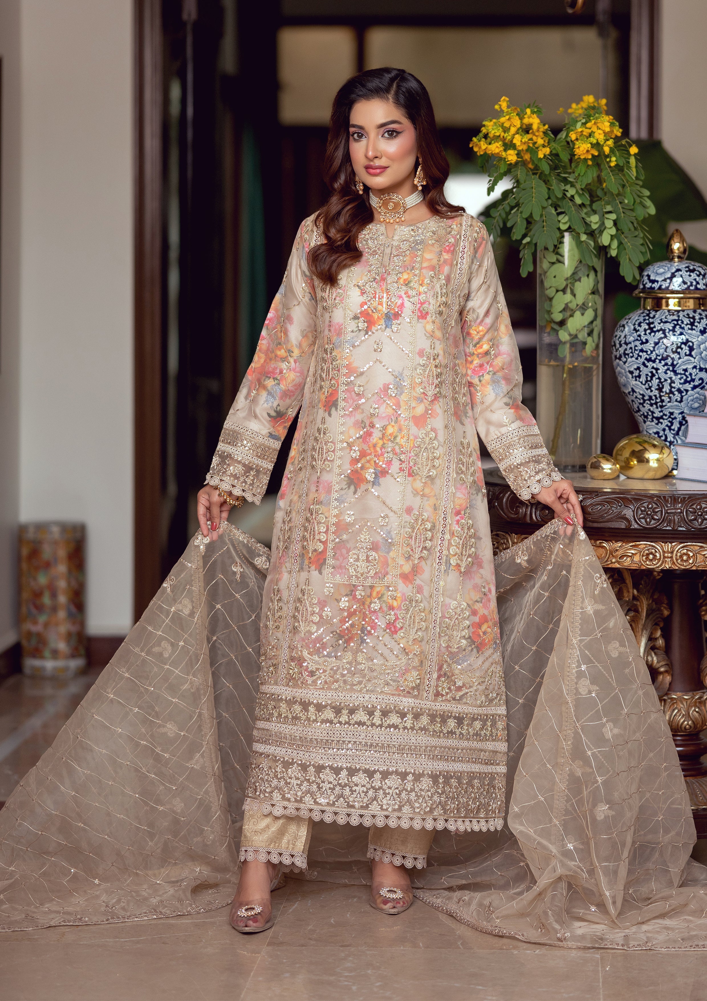 Zoraline BN-1070 - 3 Piece Stitched Fancy Heavy Embroidered - Bint-e-Noor