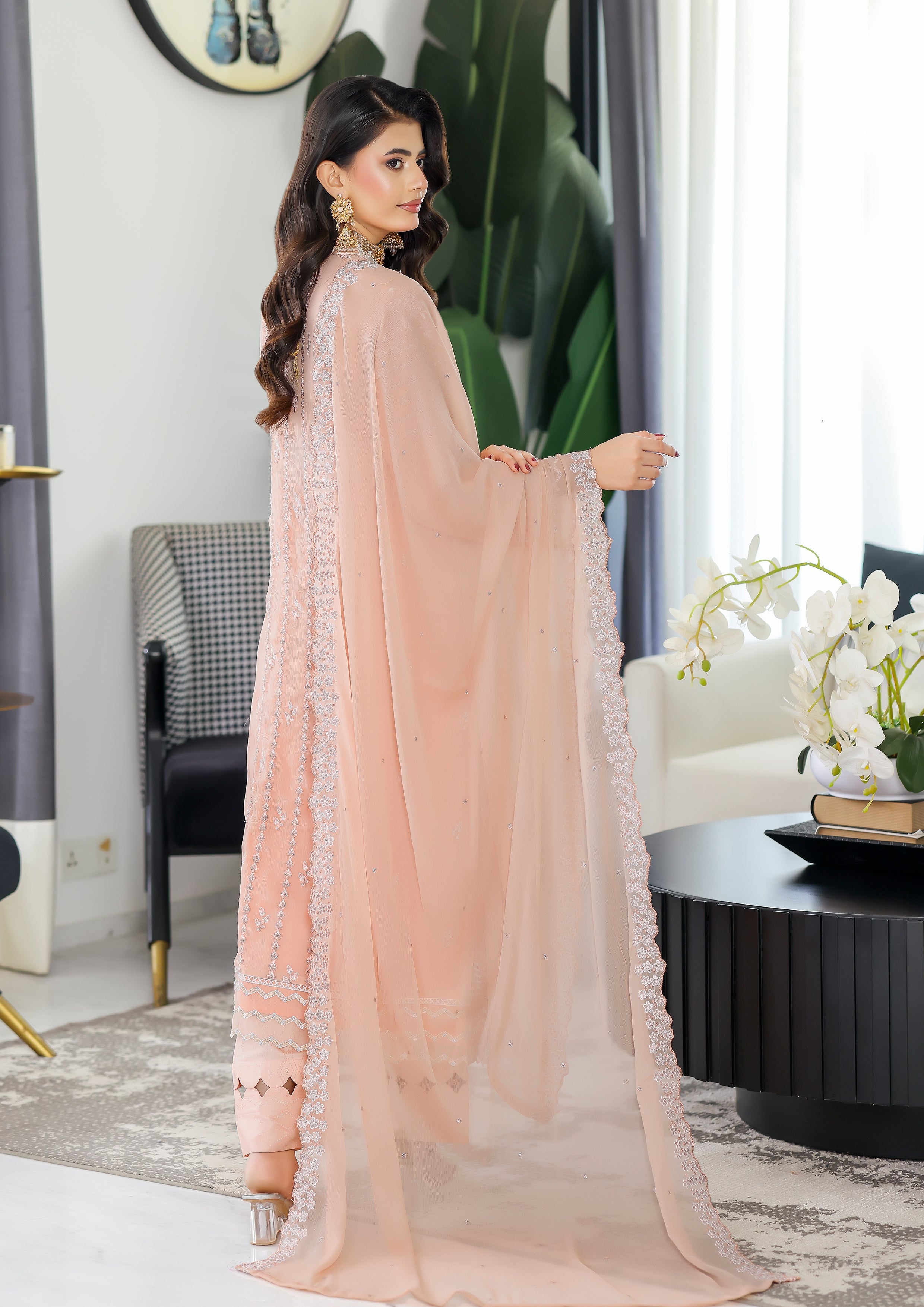 Daania BN-1053 - 3 Piece Semi-Stitched Fancy Heavy Embroidered - Bint-e-Noor