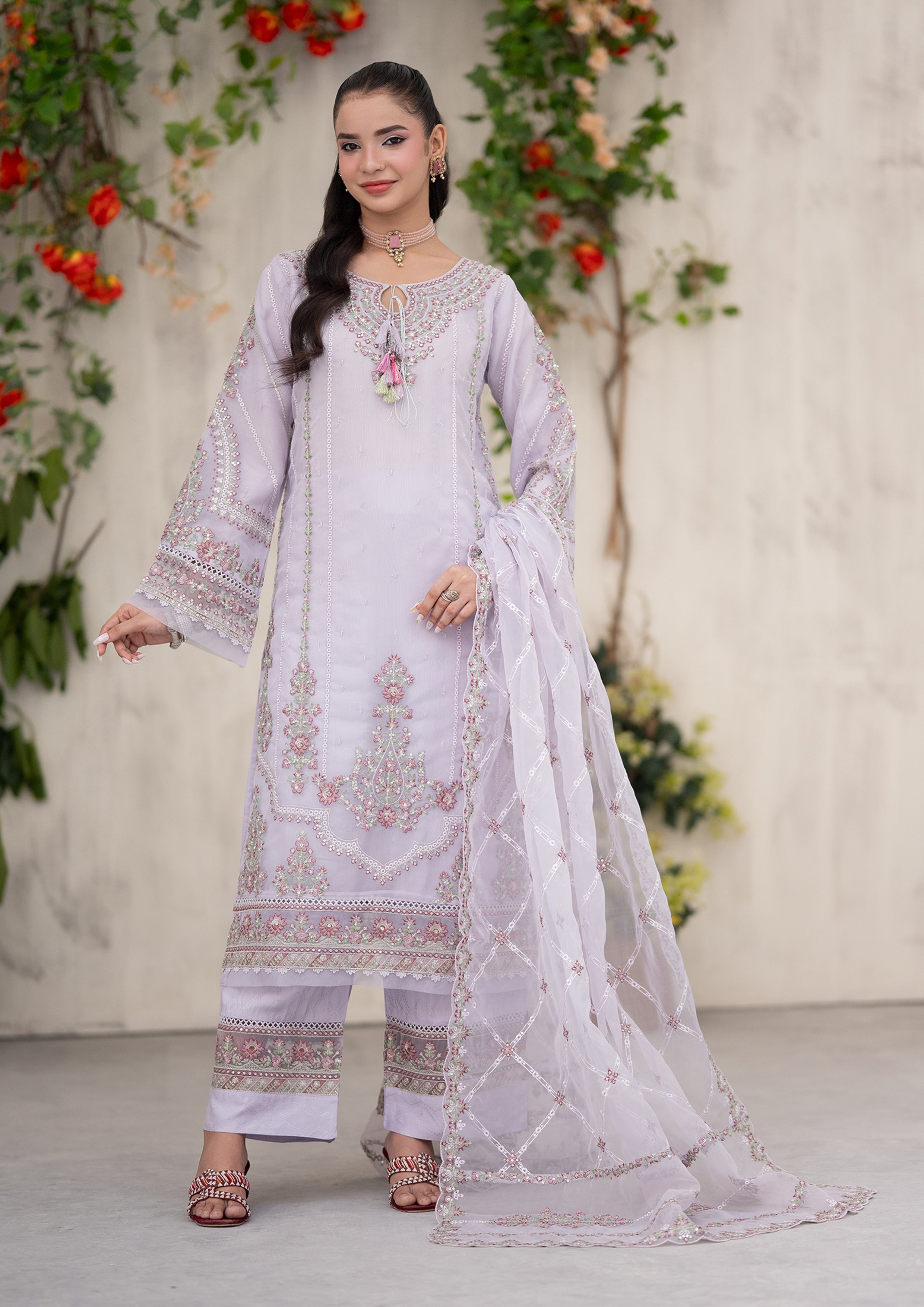 Farhin BN-1086 - 3 Piece Stitched Fancy Heavy Embroidered - Bint-e-Noor