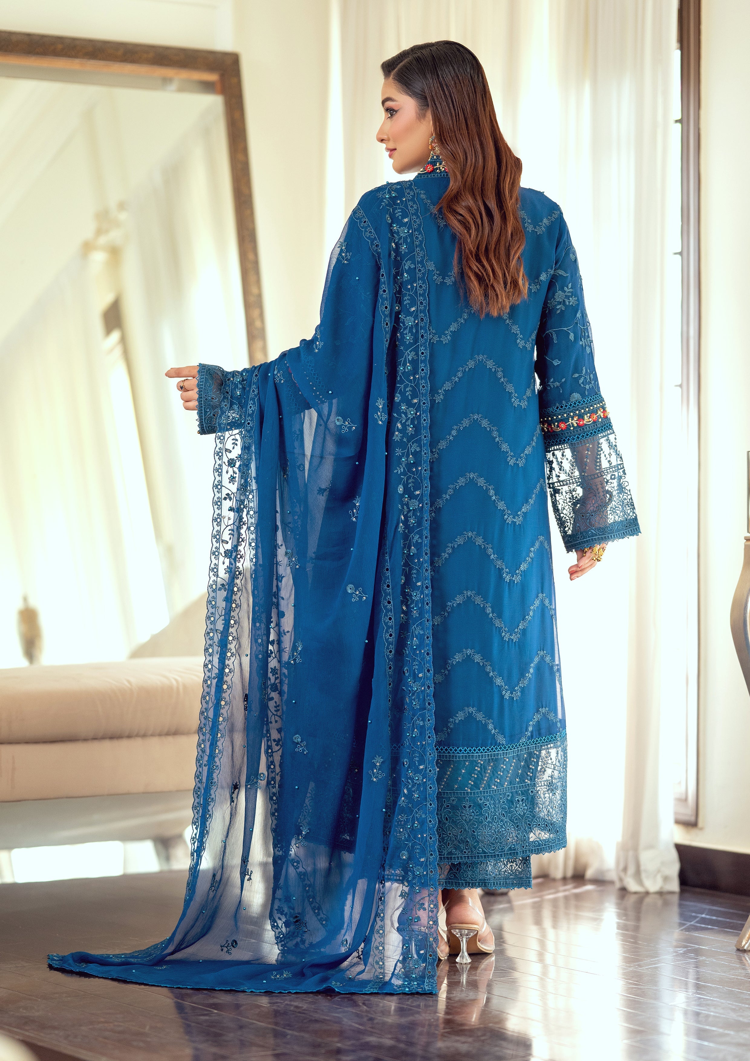 Omaira BN-1065 - 3 Piece Stitched Fancy Heavy Embroidered - Bint-e-Noor