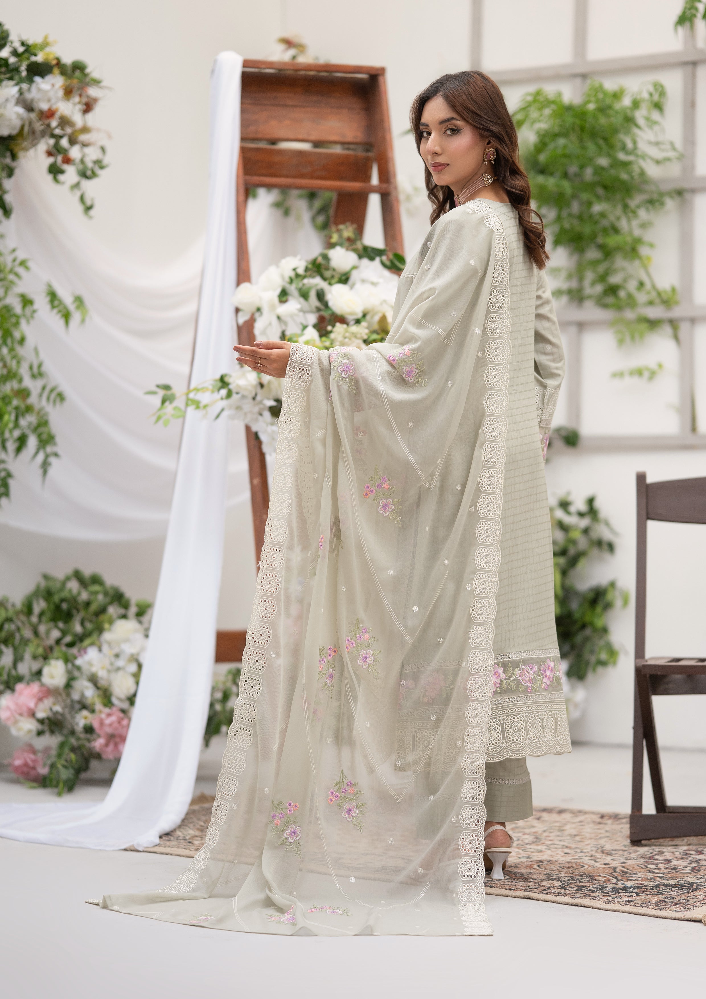 Farwa BN-1158 - 3 Piece Stitched Fancy Heavy Embroidered - Bint-e-Noor