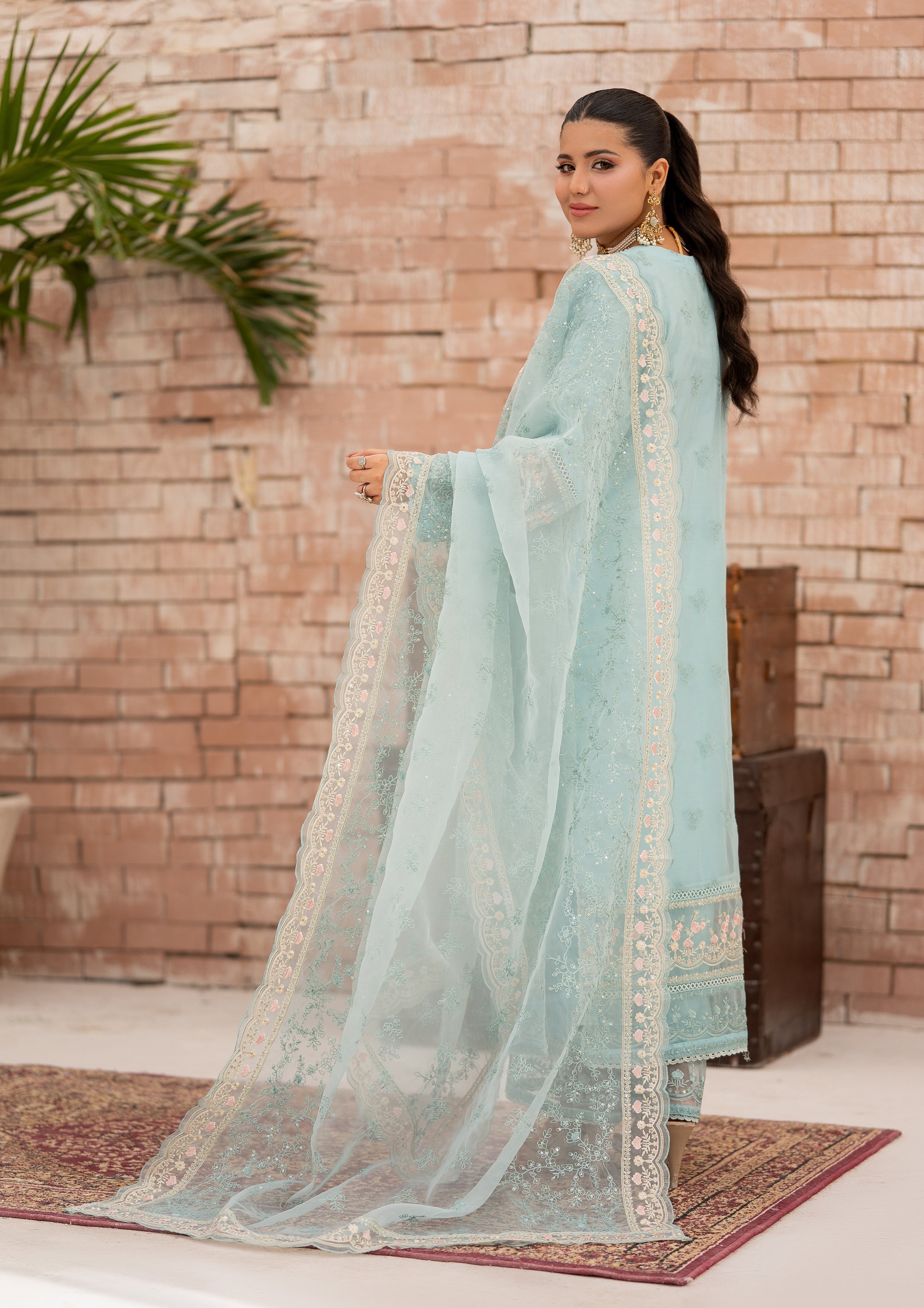 Mayal BN-1110 - 3 Piece Stitched Fancy Heavy Embroidered - Bint-e-Noor