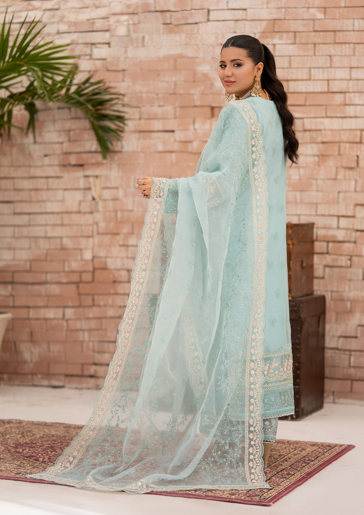 Mayal BN-1110 - 3 Piece Stitched Fancy Heavy Embroidered - Bint-e-Noor
