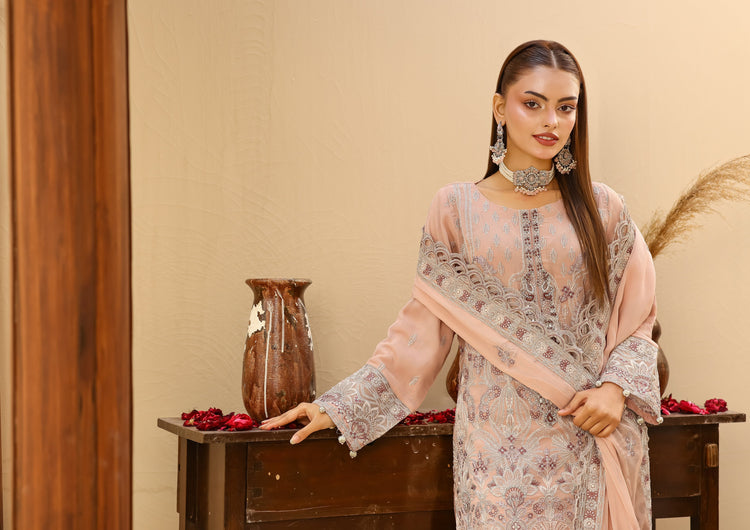 Usha BN-1024 - 3 Piece Stitched Fancy Heavy Embroidered - Bint-e-Noor