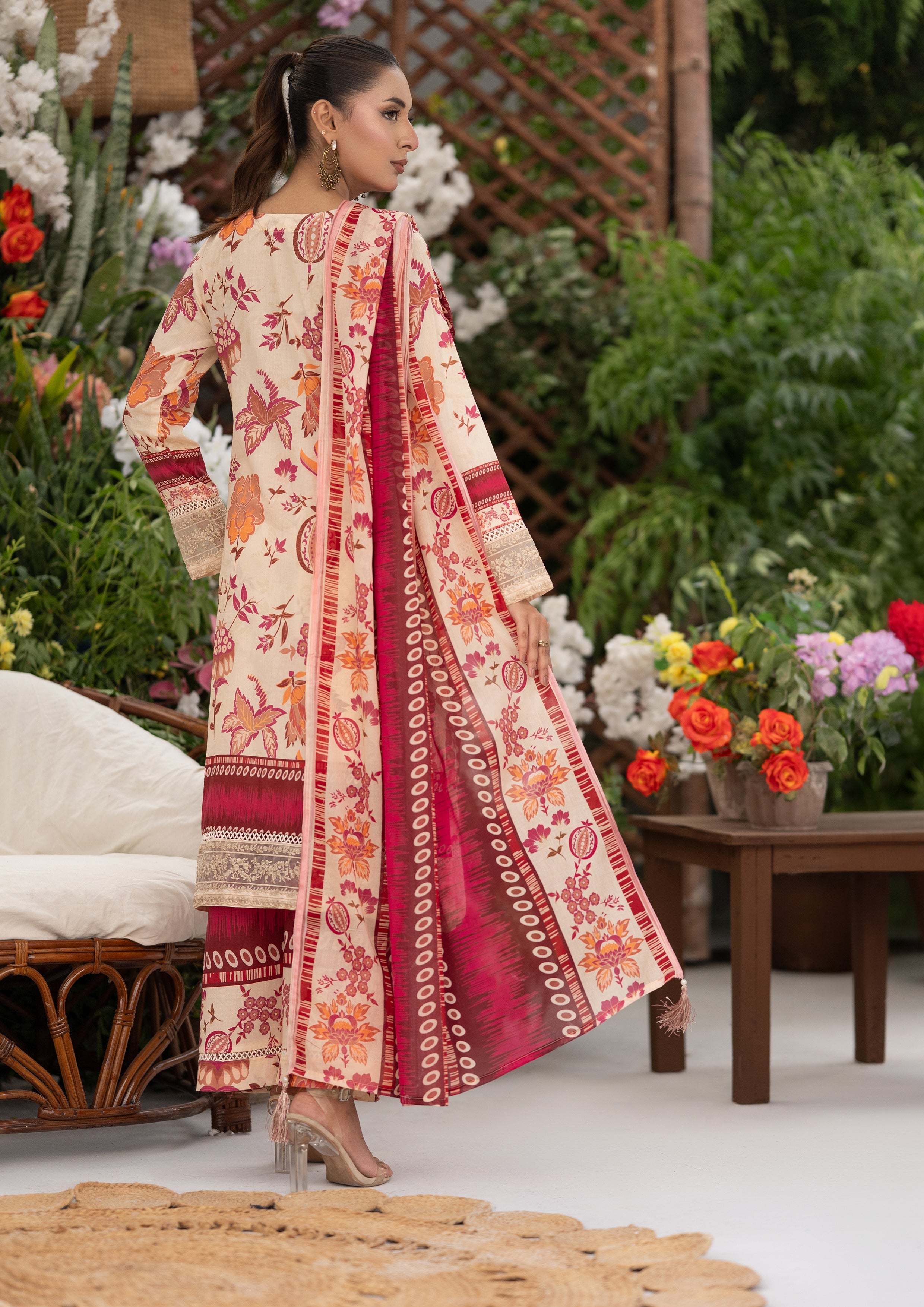 Zenith BN-1154 - 3 Piece Stitched Fancy Heavy Embroidered - Bint-e-Noor