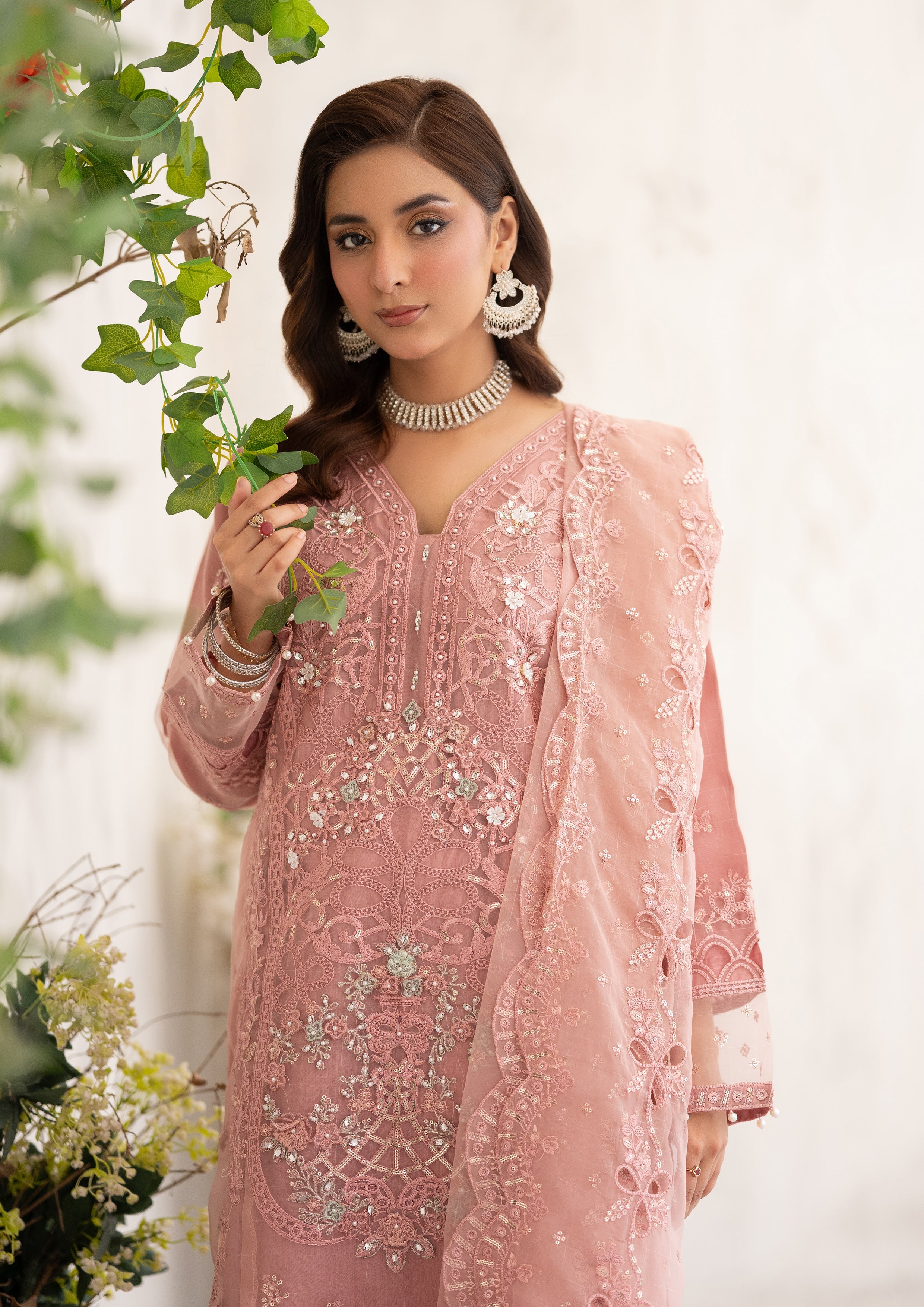 Kinza BN-1092 - 3 Piece Stitched Fancy Heavy Embroidered - Bint-e-Noor