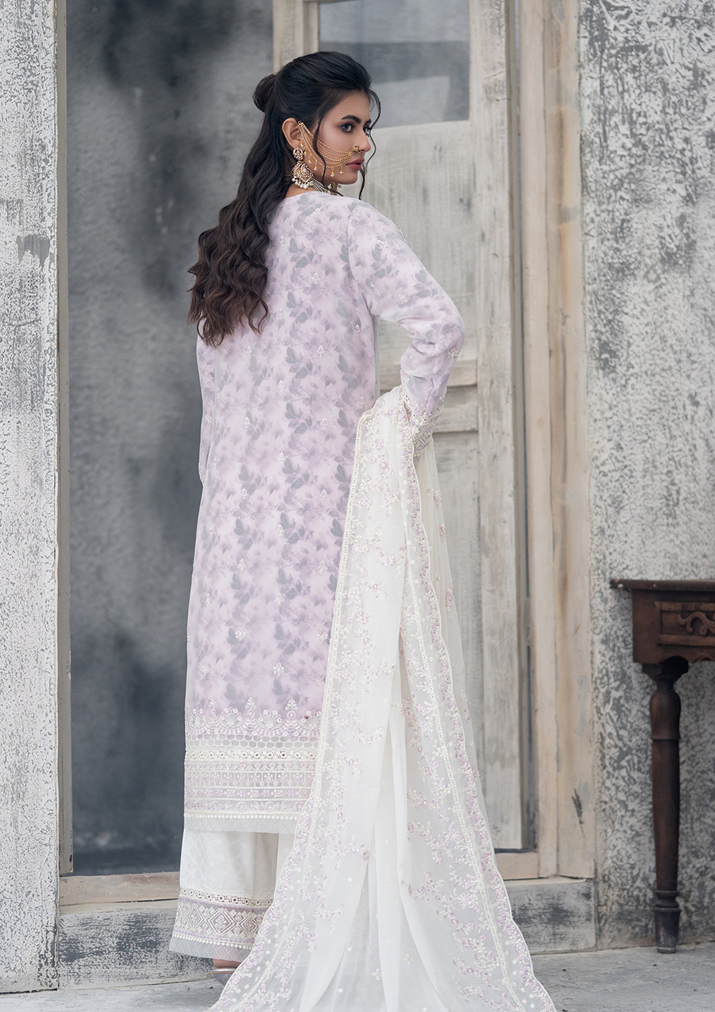 Cinderella BN-1002 - 3 Piece Stitched Fancy Heavy Embroidered - Bint-e-Noor