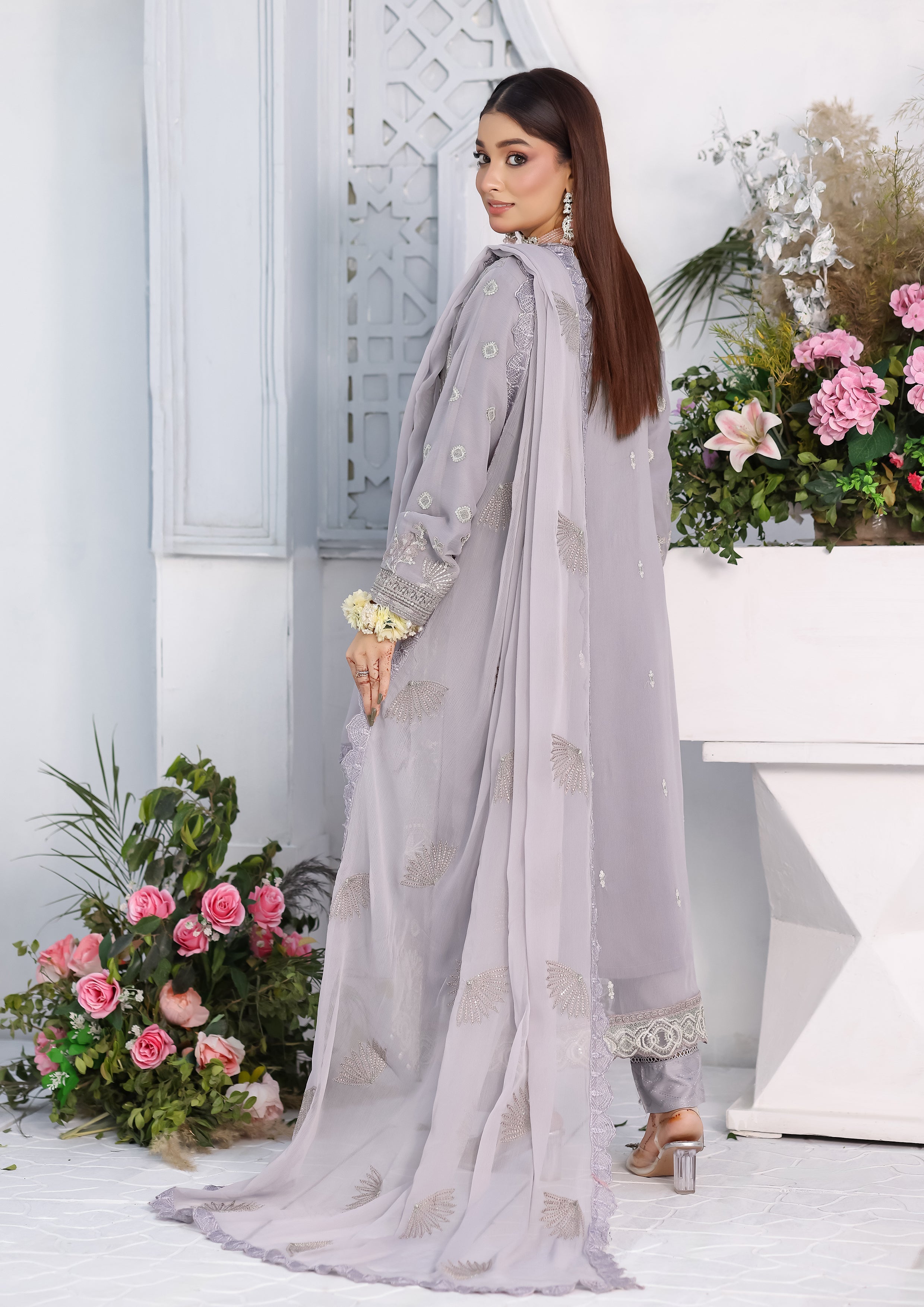 Talia BN-1076 - 3 Piece Stitched Fancy Heavy Embroidered - Bint-e-Noor