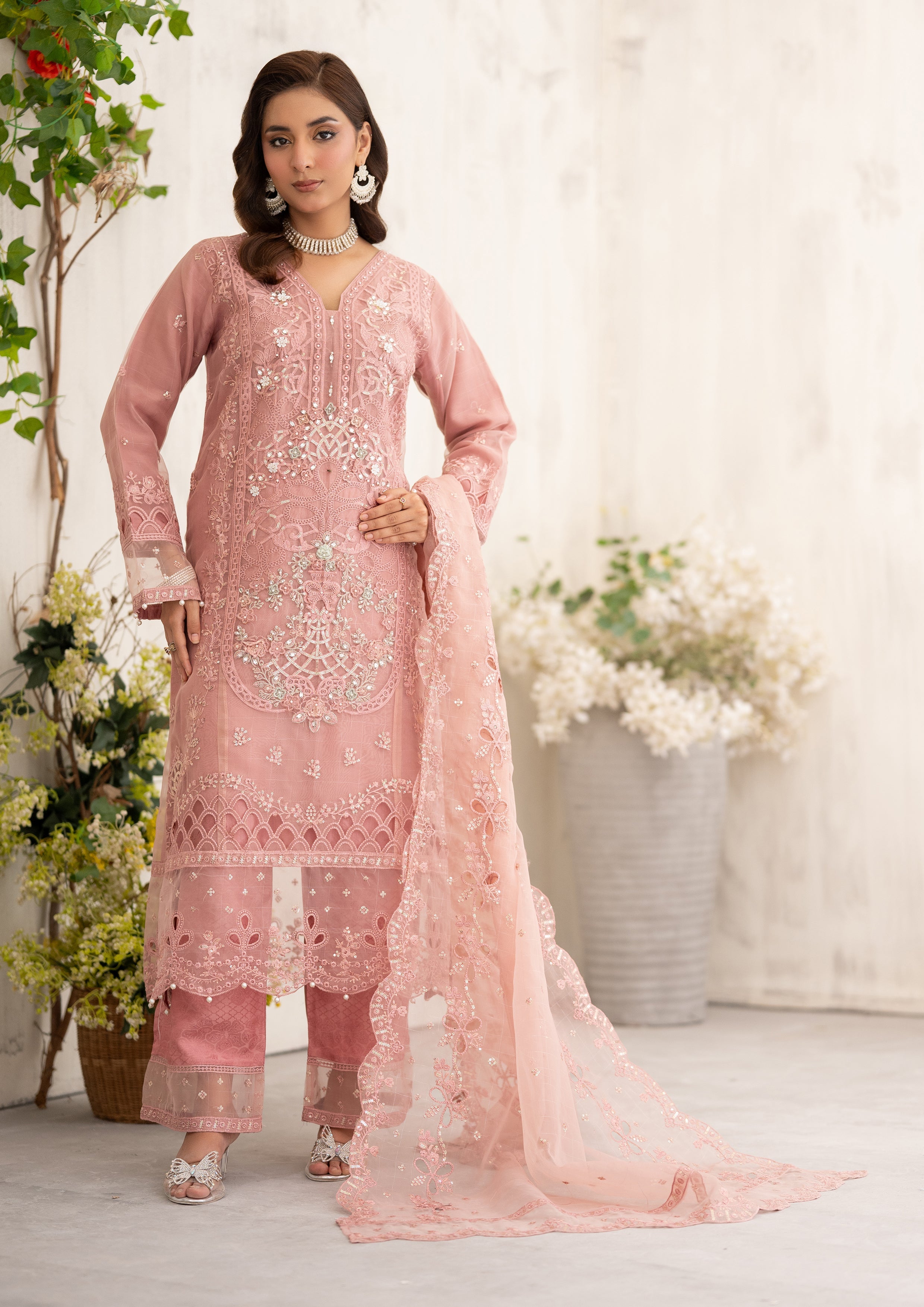 Kinza BN-1092 - 3 Piece Stitched Fancy Heavy Embroidered - Bint-e-Noor