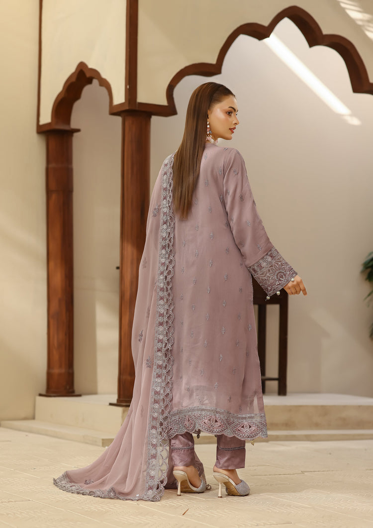 Usha BN-1021 - 3 Piece Stitched Fancy Heavy Embroidered - Bint-e-Noor