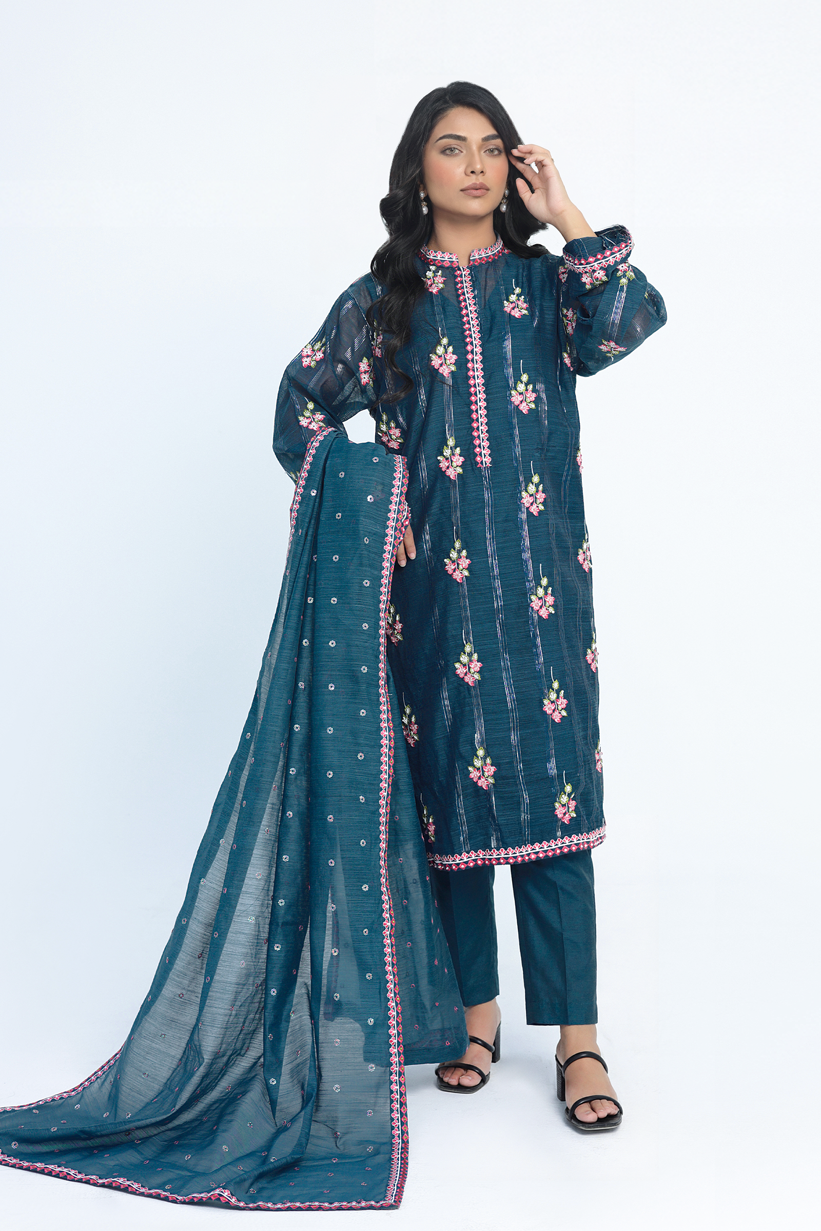 Majestic - Tasneem Shamim