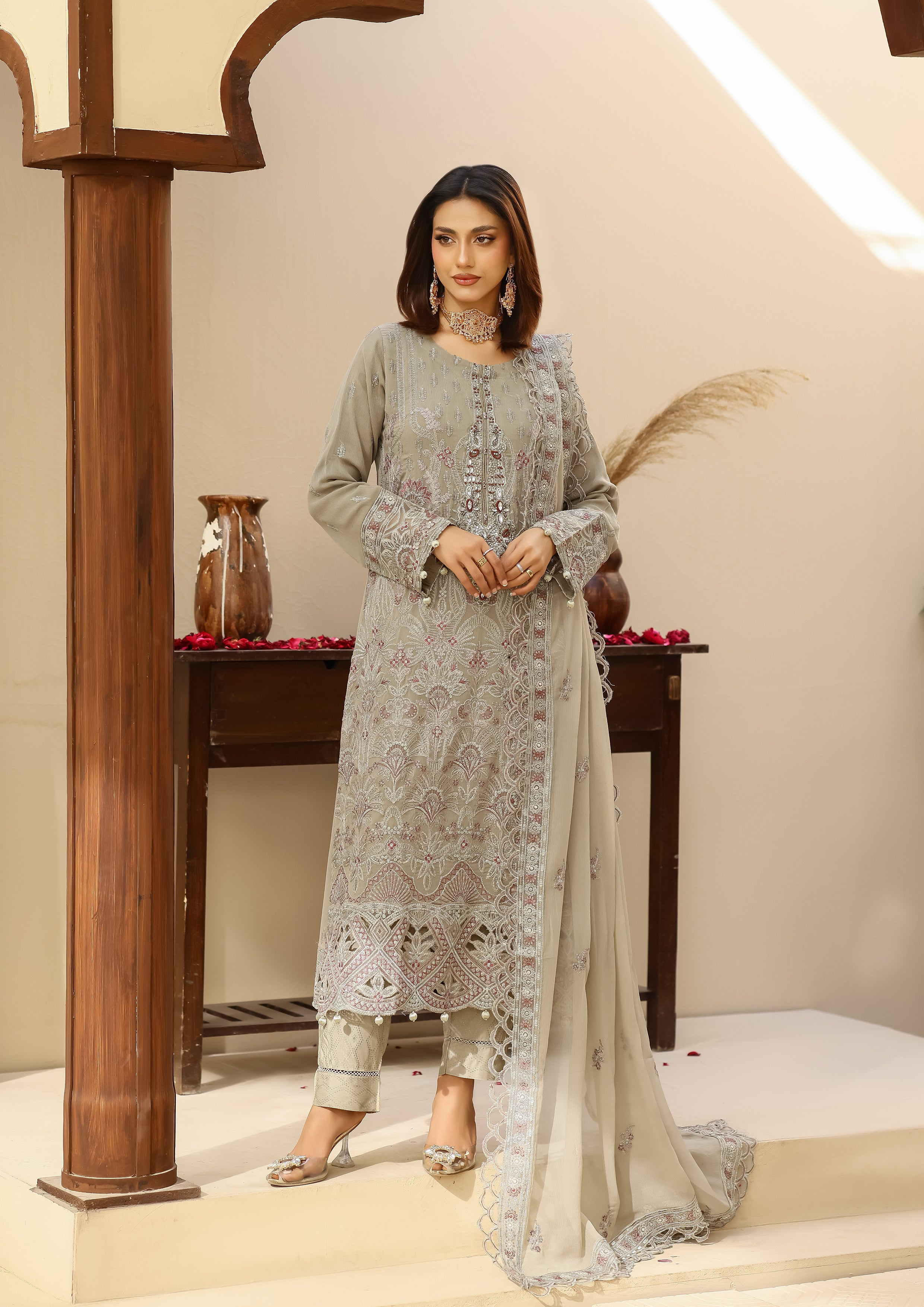 Usha BN-1022 - 3 Piece Stitched Fancy Heavy Embroidered - Bint-e-Noor