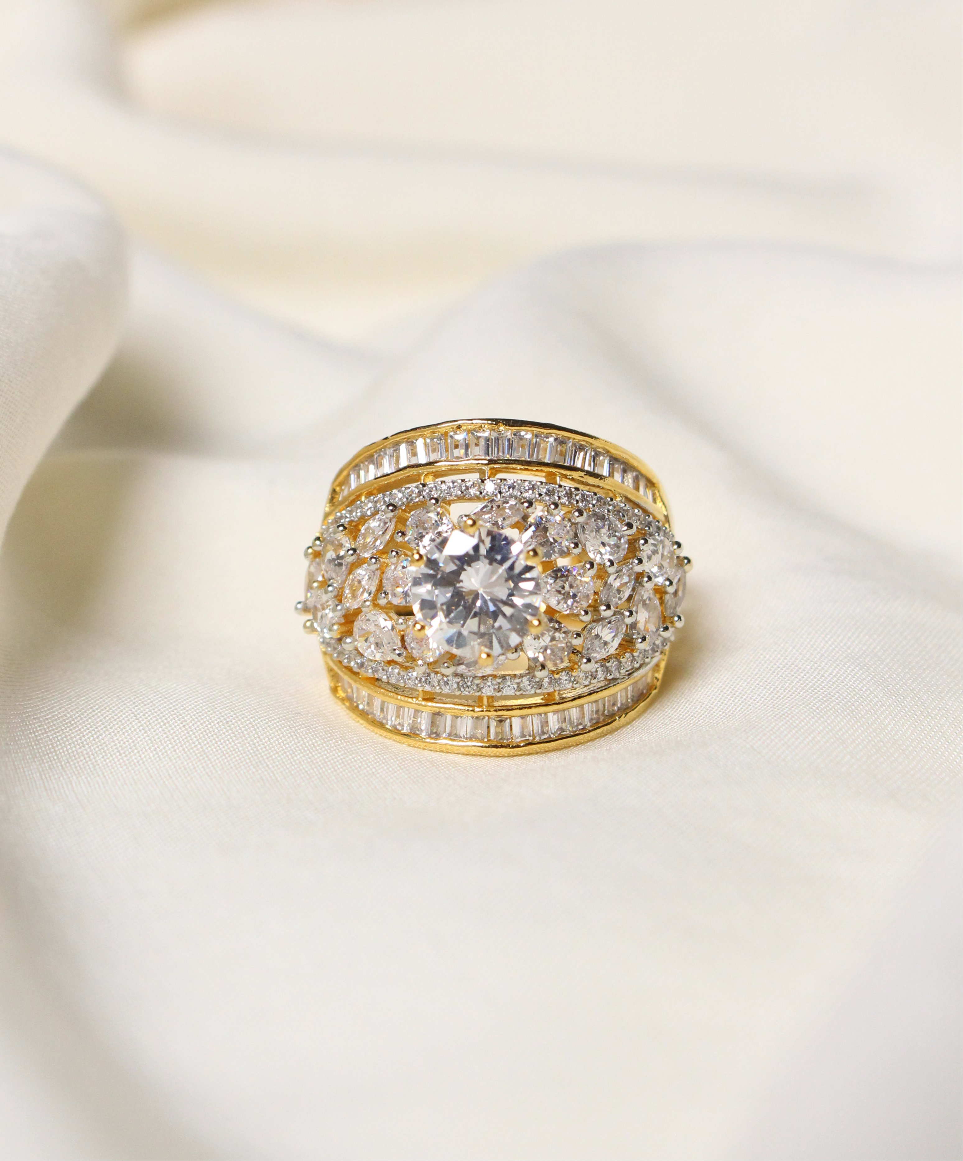 Tiara - Aloro Jewels