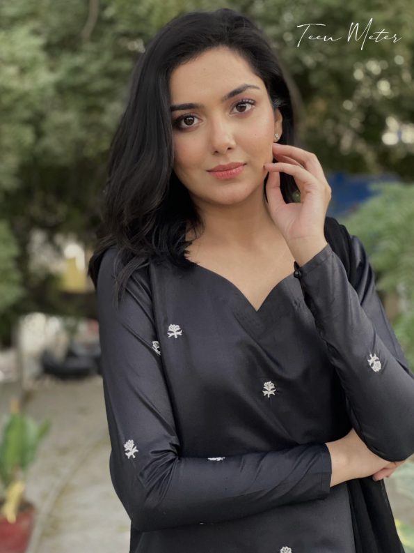 Black Emb 3pc “Silk Luxe” - Teen Meter