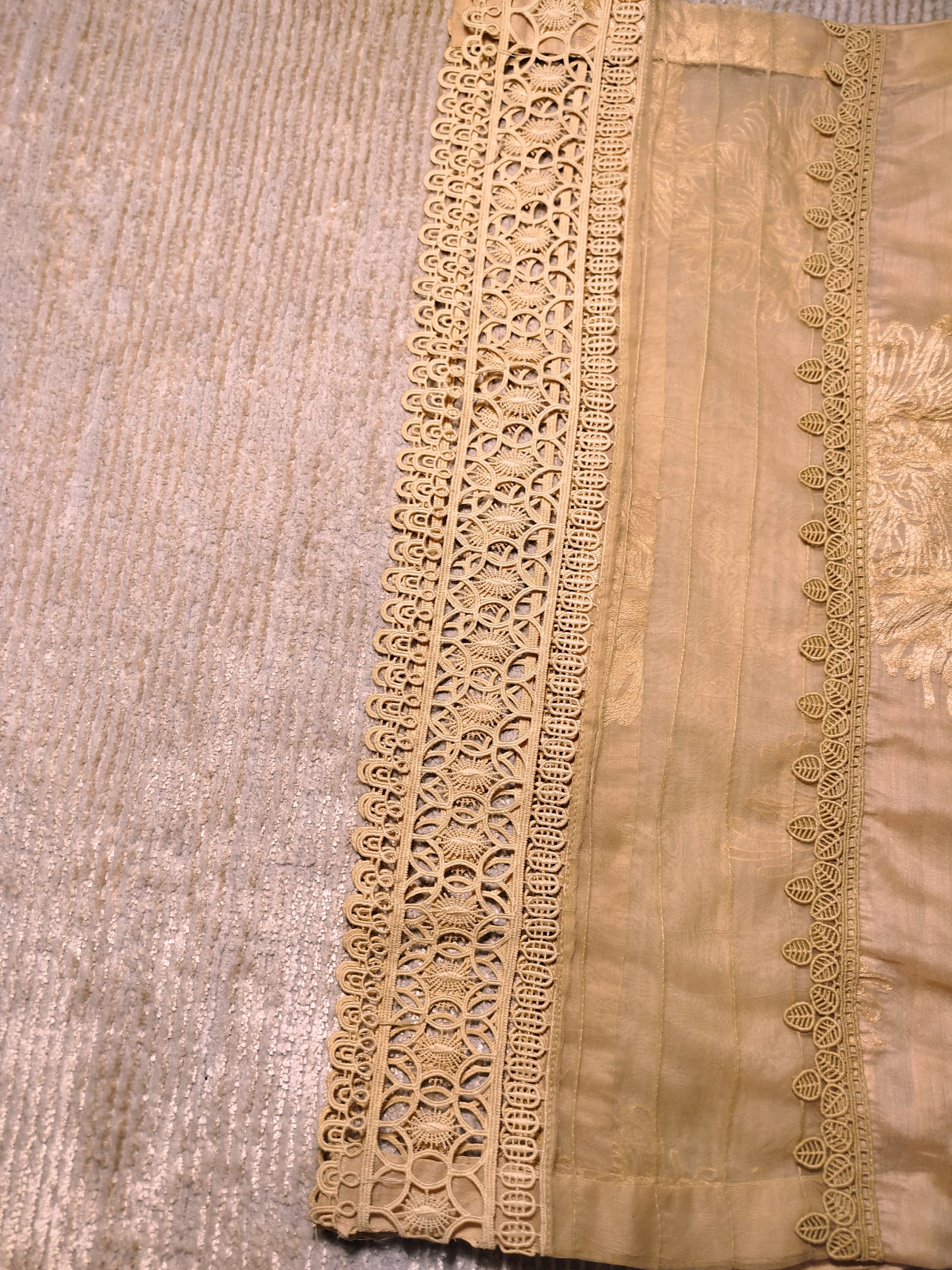 Desert Pearl - Malaika Hassan
