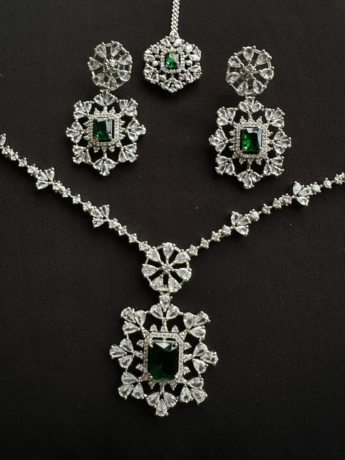 Emerald Royale Zircon Jewelry Set Necklace, Earrings & Tikka - Hina Jewellery
