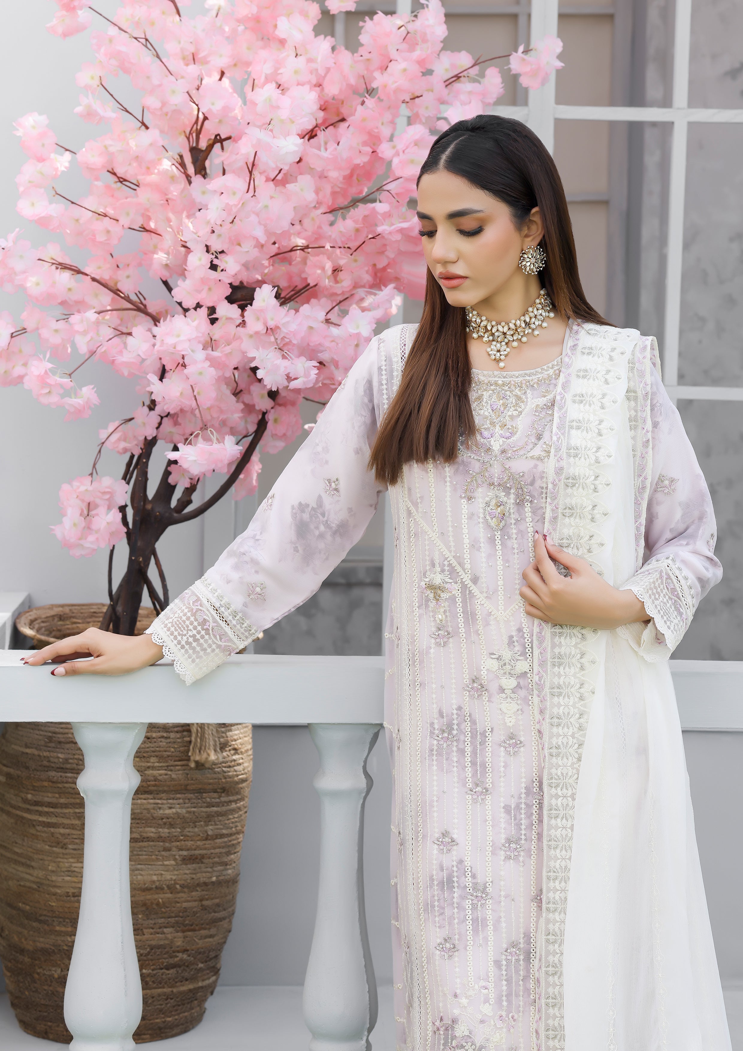 Firyal BN-1007 - 3 Piece Stitched Fancy Heavy Embroidered - Bint-e-Noor