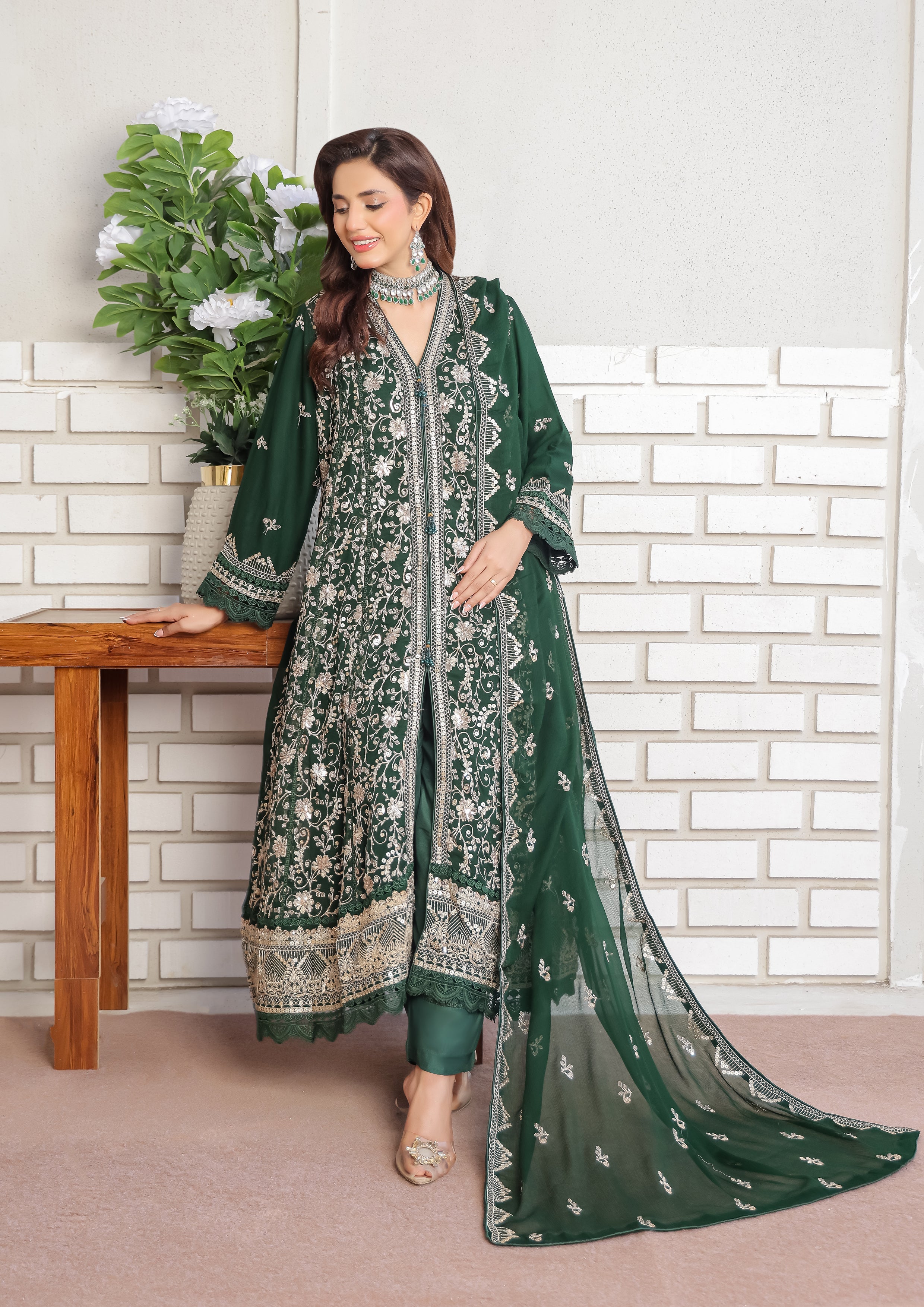 Vanessa BN-9994 - 3 Piece Stitched Fancy Heavy Embroidered - Bint-e-Noor