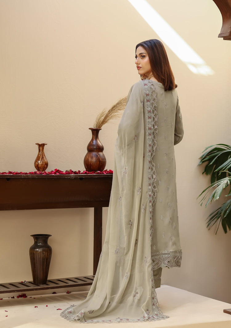 Usha BN-1022 - 3 Piece Stitched Fancy Heavy Embroidered - Bint-e-Noor