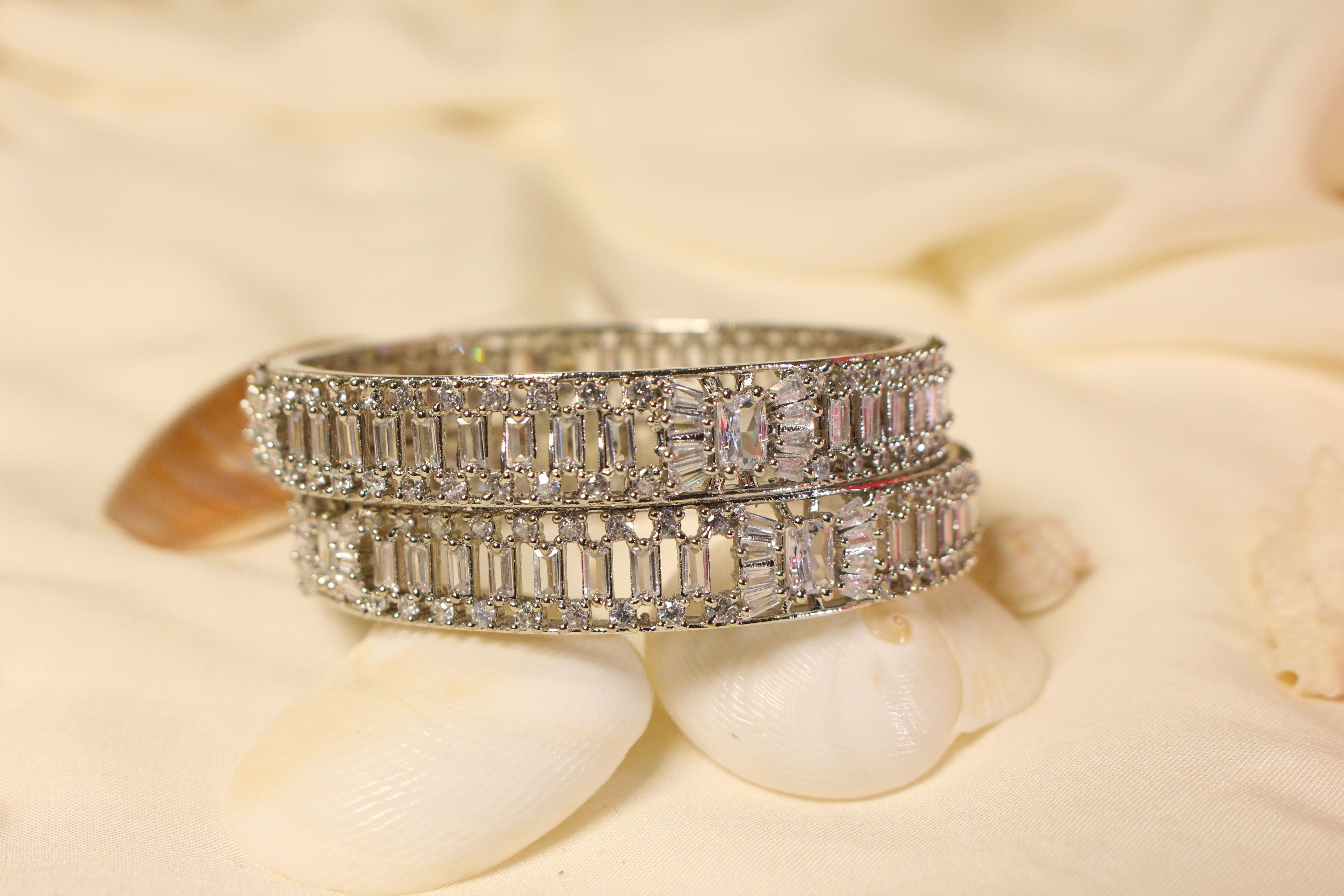 Silver Sparkling Karaoke Set - Aloro Jewels