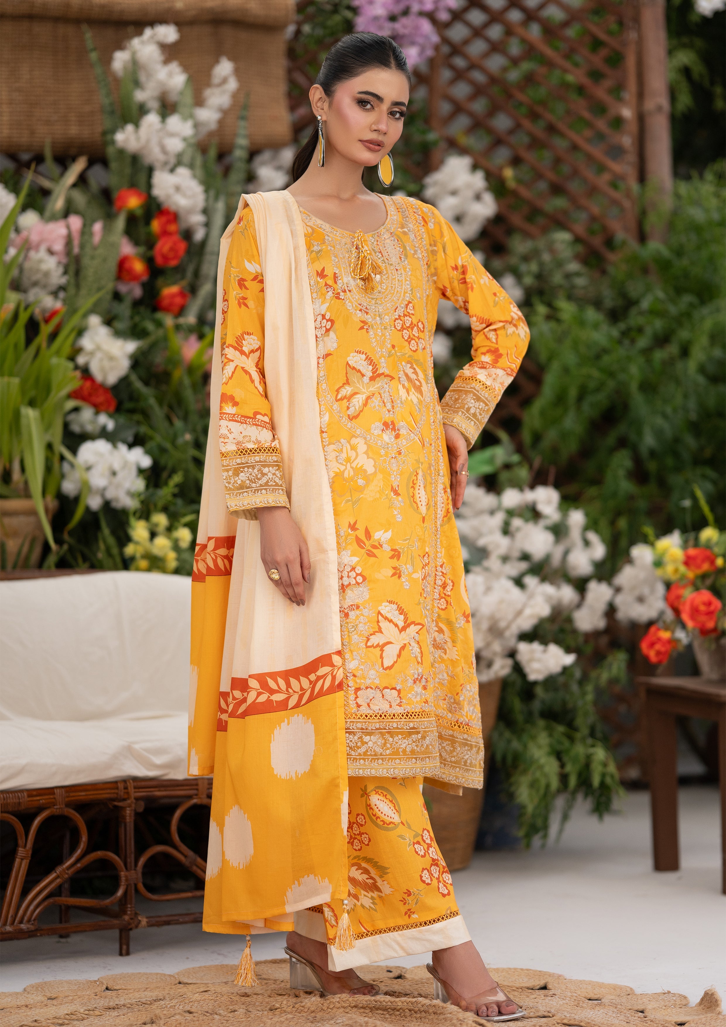 Zenith BN-1155 - 3 Piece Stitched Fancy Heavy Embroidered - Bint-e-Noor