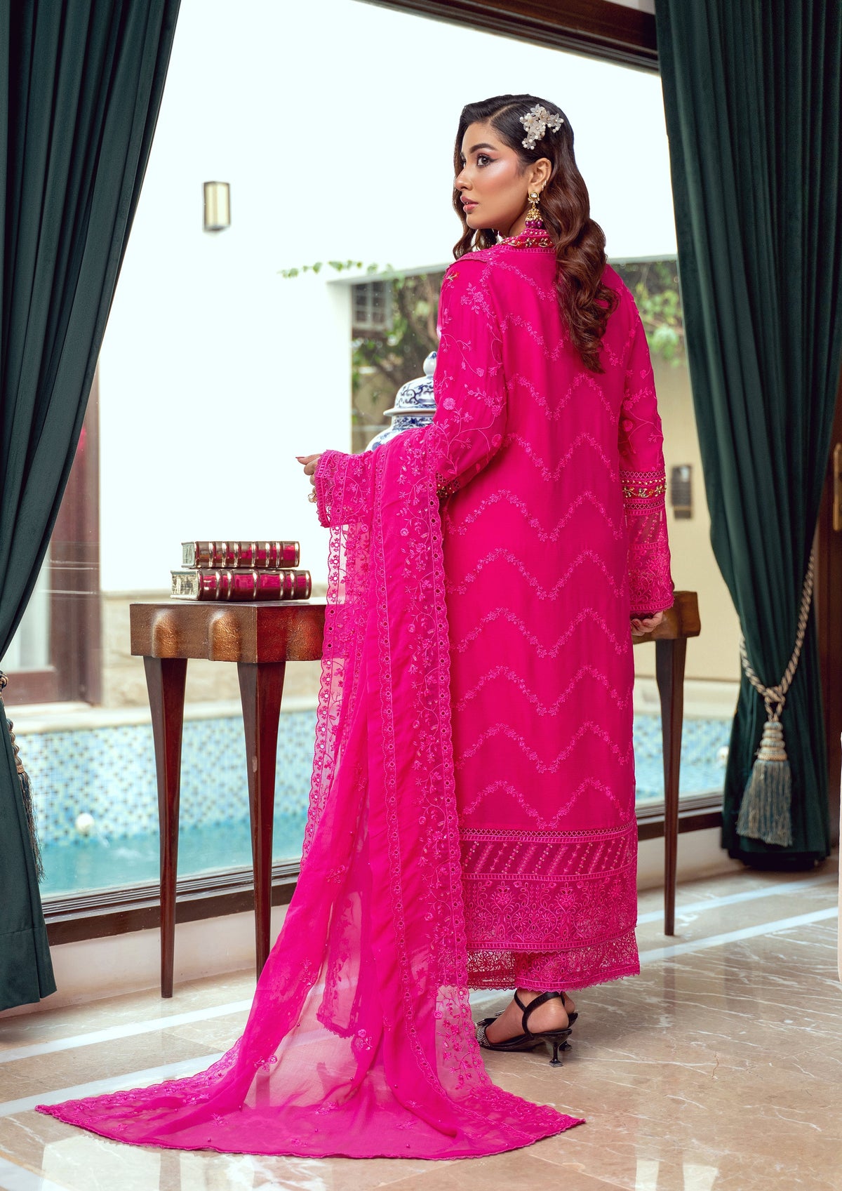 Omaira BN-1069 - 3 Piece Stitched Fancy Heavy Embroidered - Bint-e-Noor