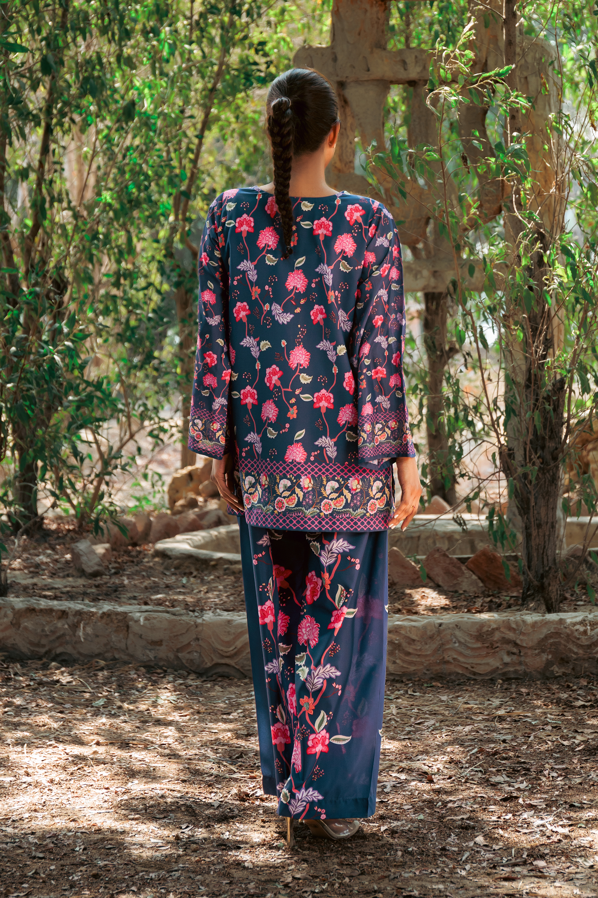 Amira - Tasneem Shamim