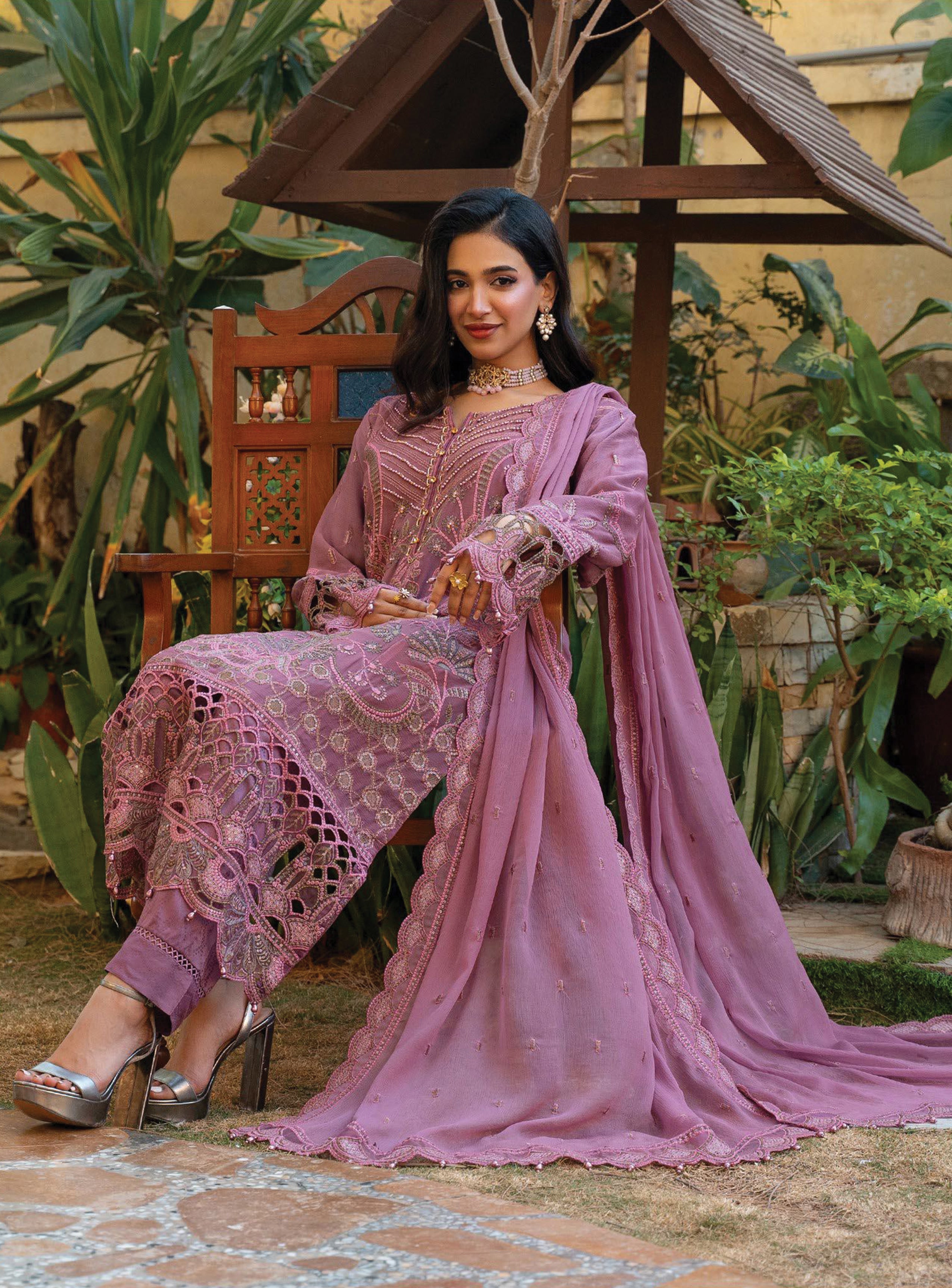 Asmira BN-1039 - 3 Piece Stitched Fancy Heavy Embroidered - Bint-e-Noor