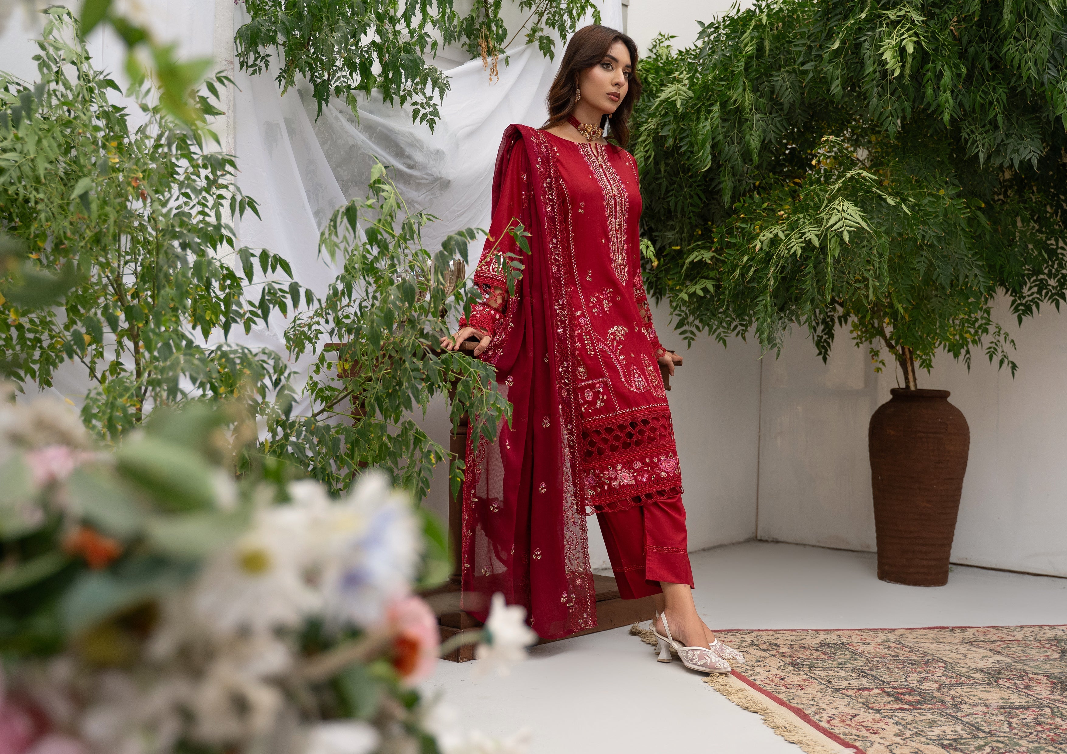 Farwa BN-1160 - 3 Piece Stitched Fancy Heavy Embroidered - Bint-e-Noor
