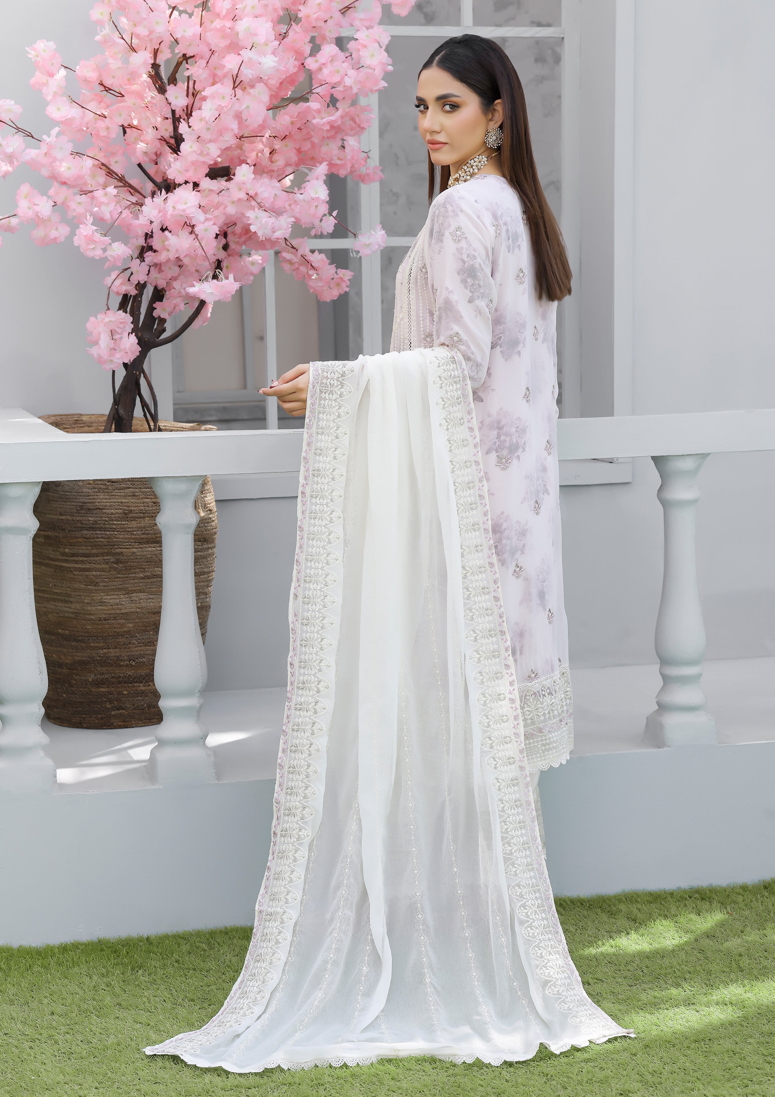 Firyal BN-1007 - 3 Piece Stitched Fancy Heavy Embroidered - Bint-e-Noor