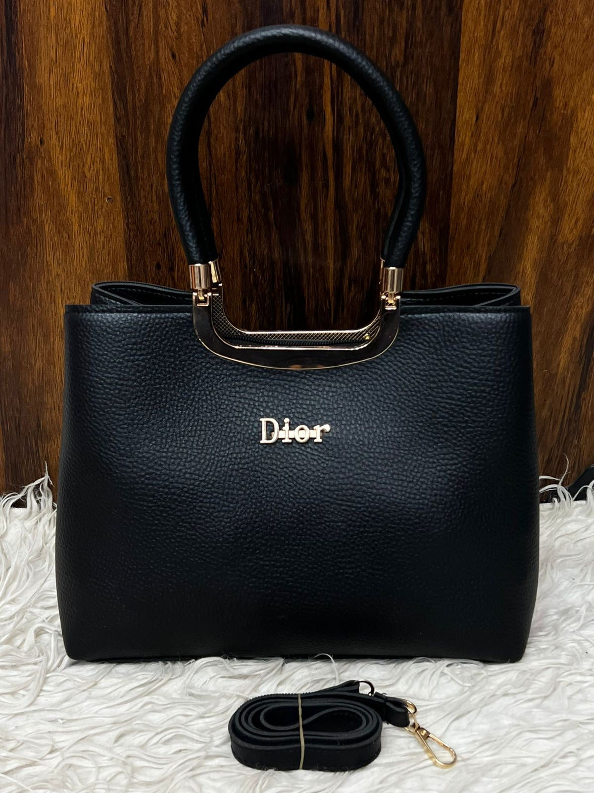 Dior Women Handbags - Bellabags