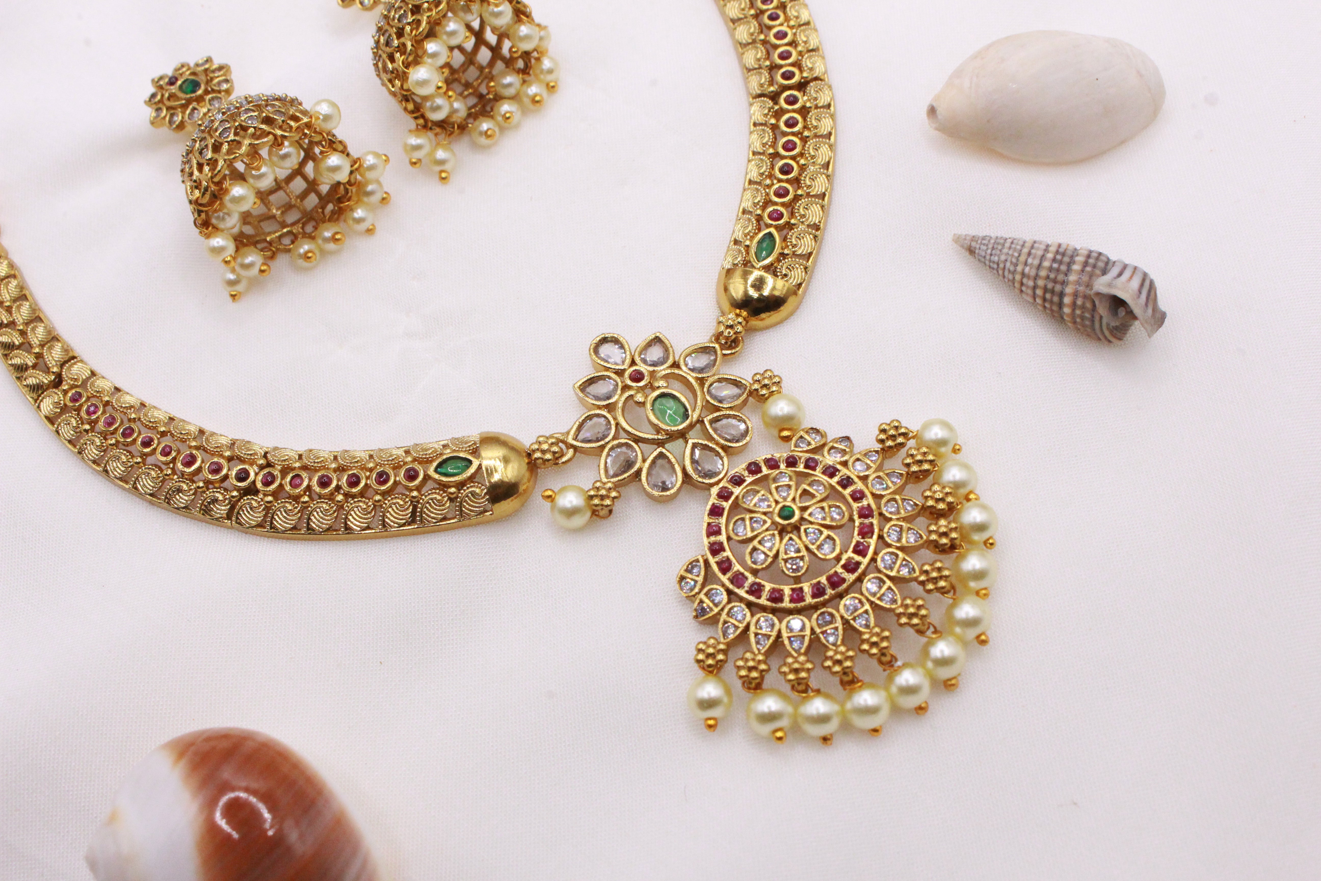 Traditional Set - Aloro Jewels