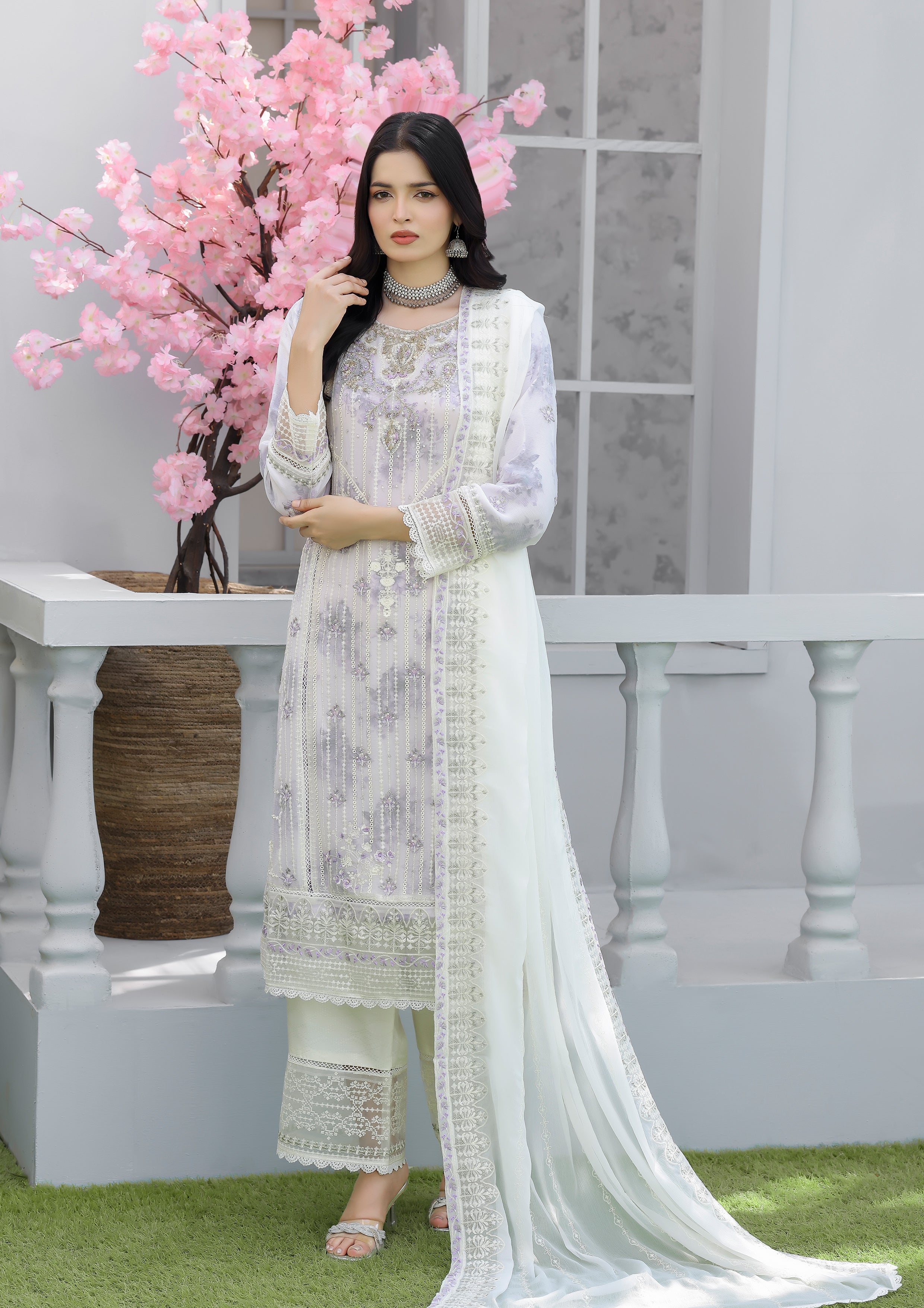 Firyal BN-1008 - 3 Piece Stitched Fancy Heavy Embroidered - Bint-e-Noor