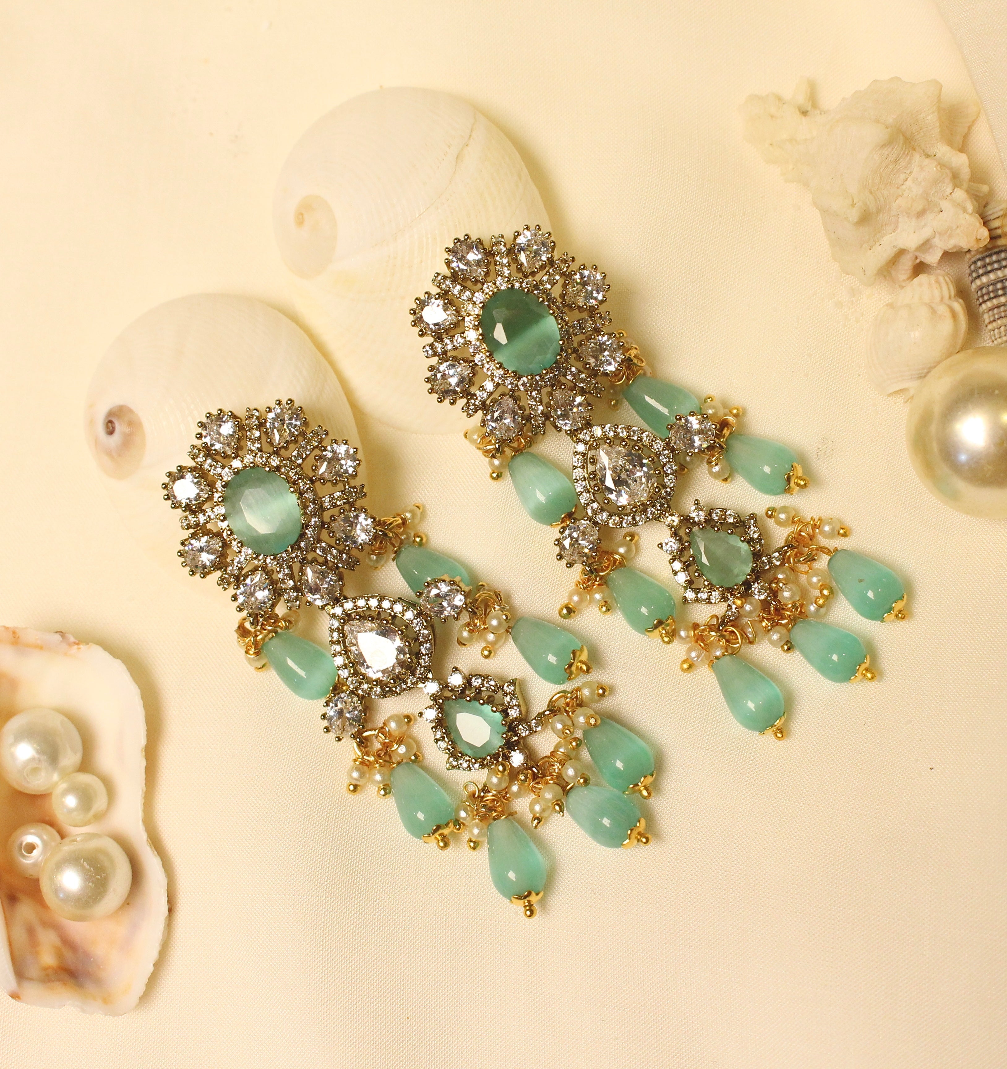 Mossinate Diamond Earrings - Aloro Jewels