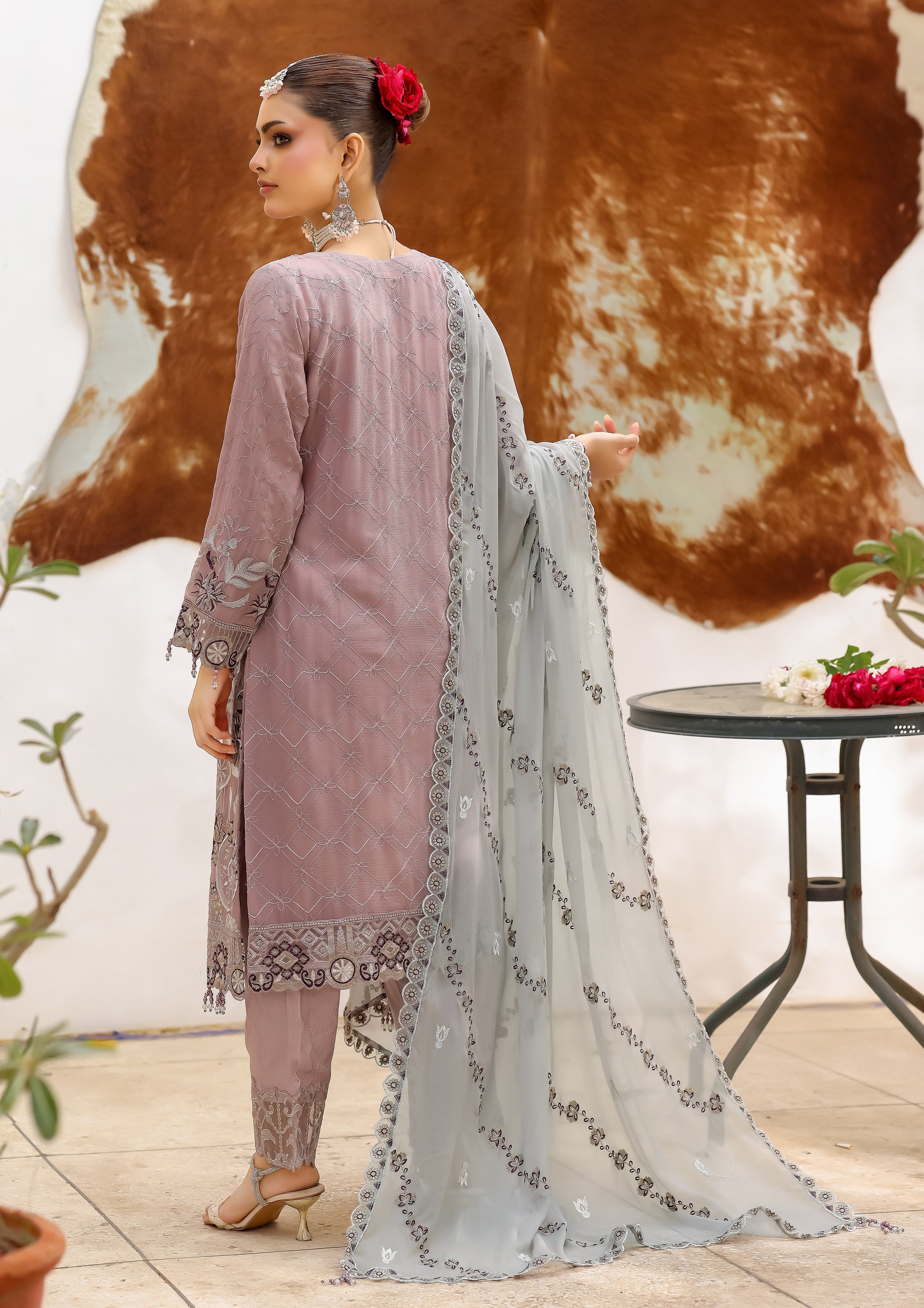 Elva BN-1015 - 3 Piece Stitched Fancy Heavy Embroidered - Bint-e-Noor