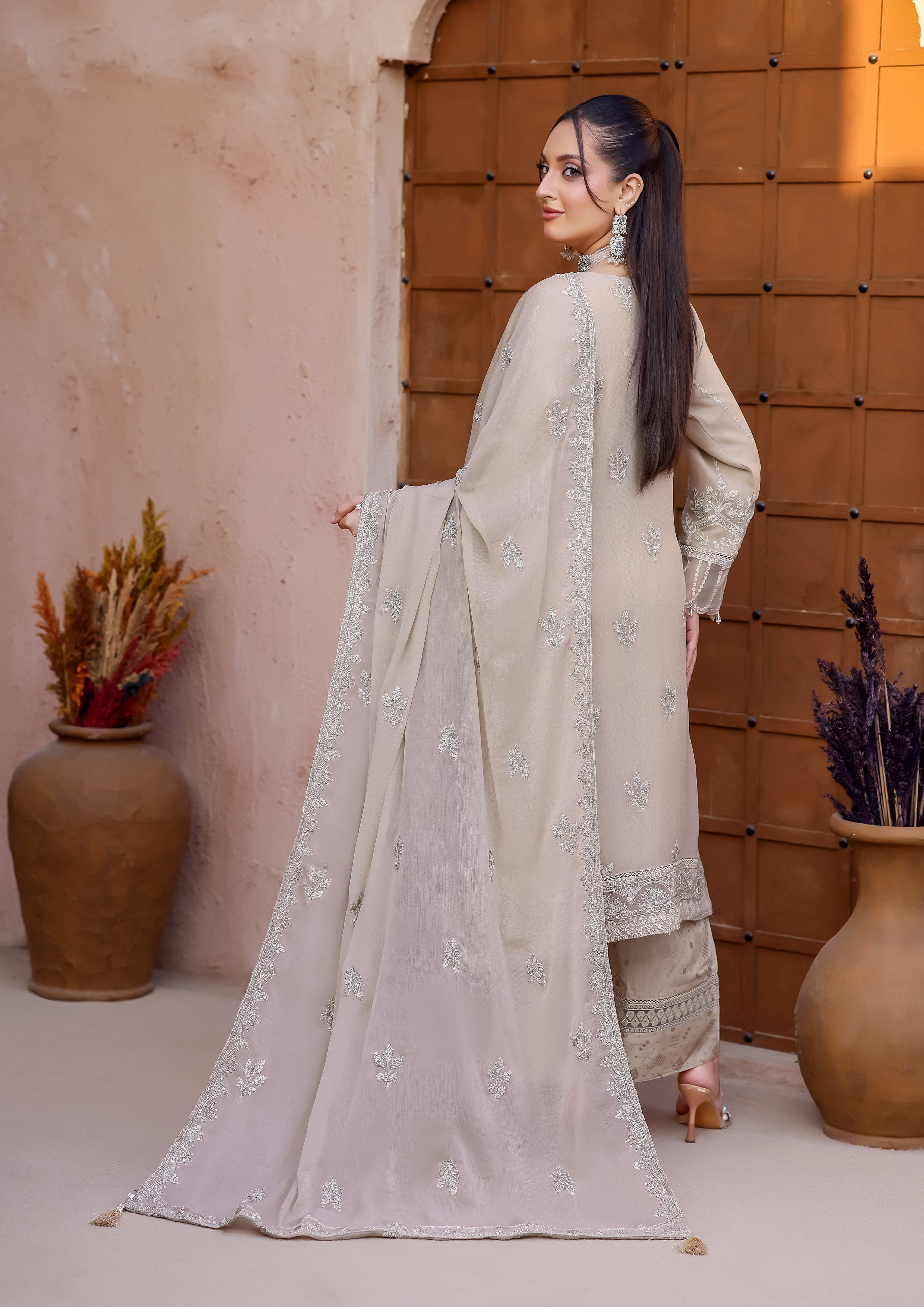 Kaira BN-9990 - 3 Piece Stitched Fancy Heavy Embroidered - Bint-e-Noor