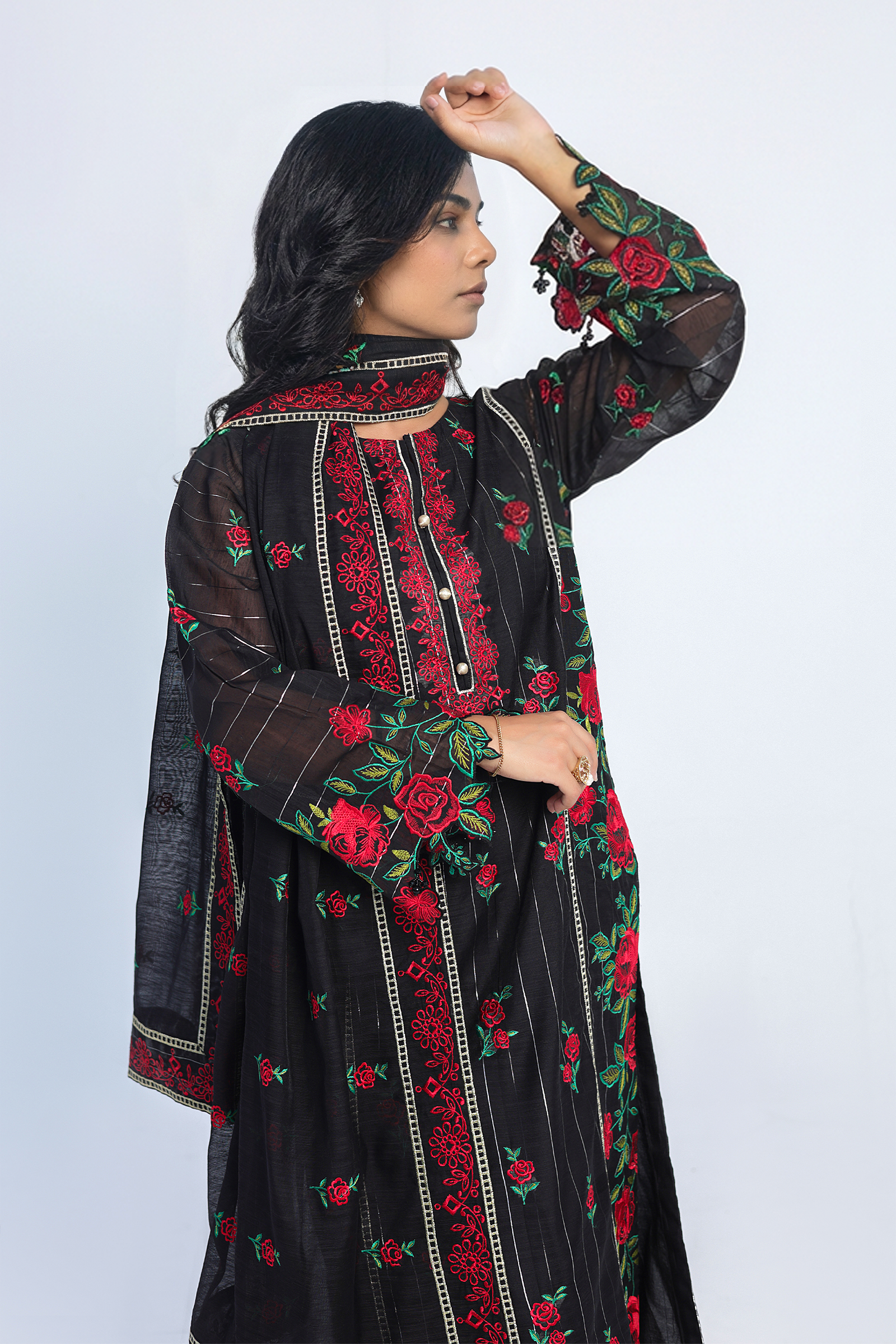 Simone  - Tasneem Shamim
